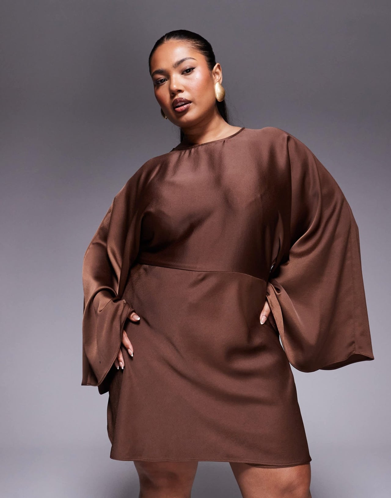 ASOS DESIGN Curve structured batwing playsuit with skort detail in chocolate - ASOS Sample Sale