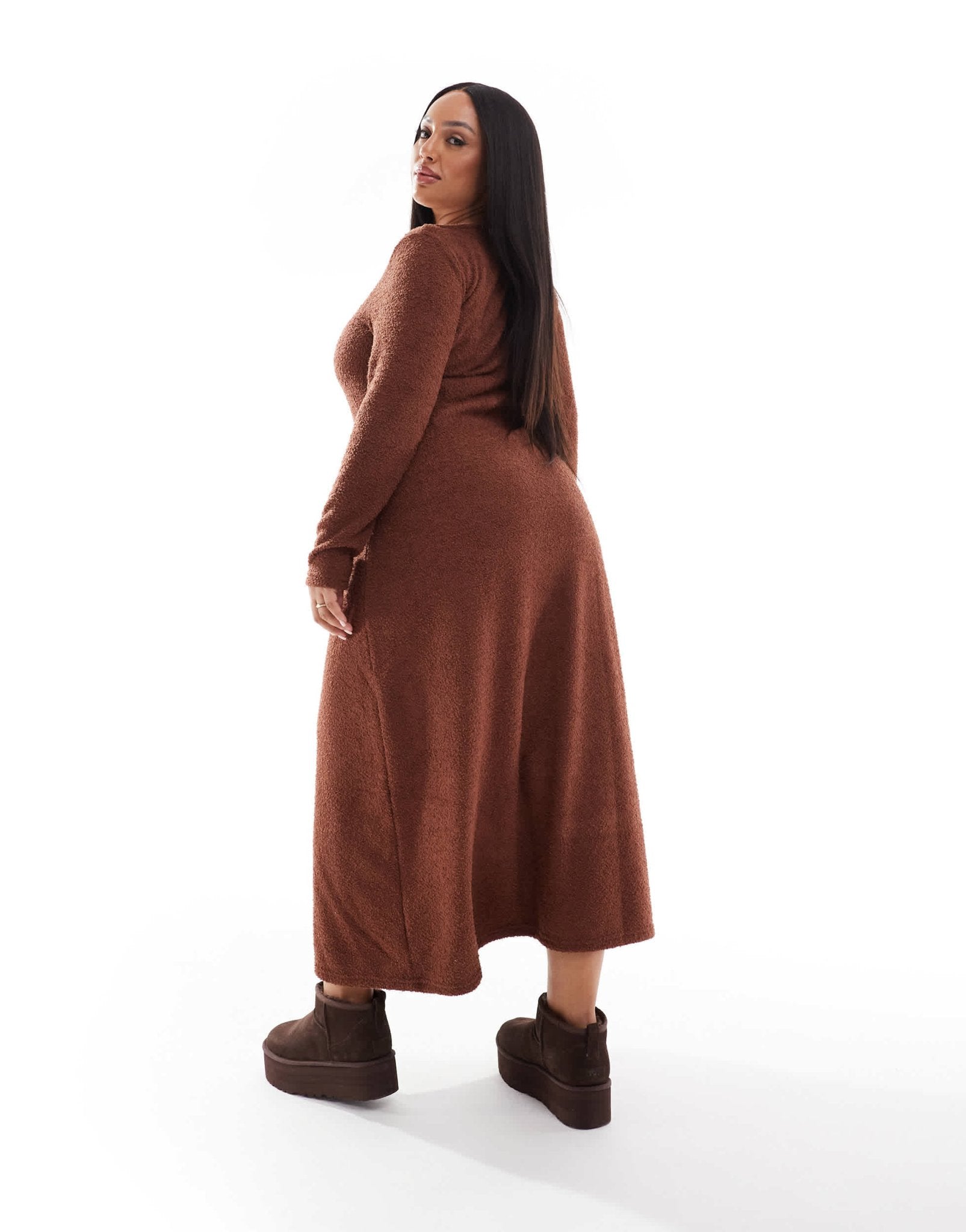 ASOS DESIGN Curve supersoft scoop neck fit and flare midi dress in chocolate - ASOS Sample Sale