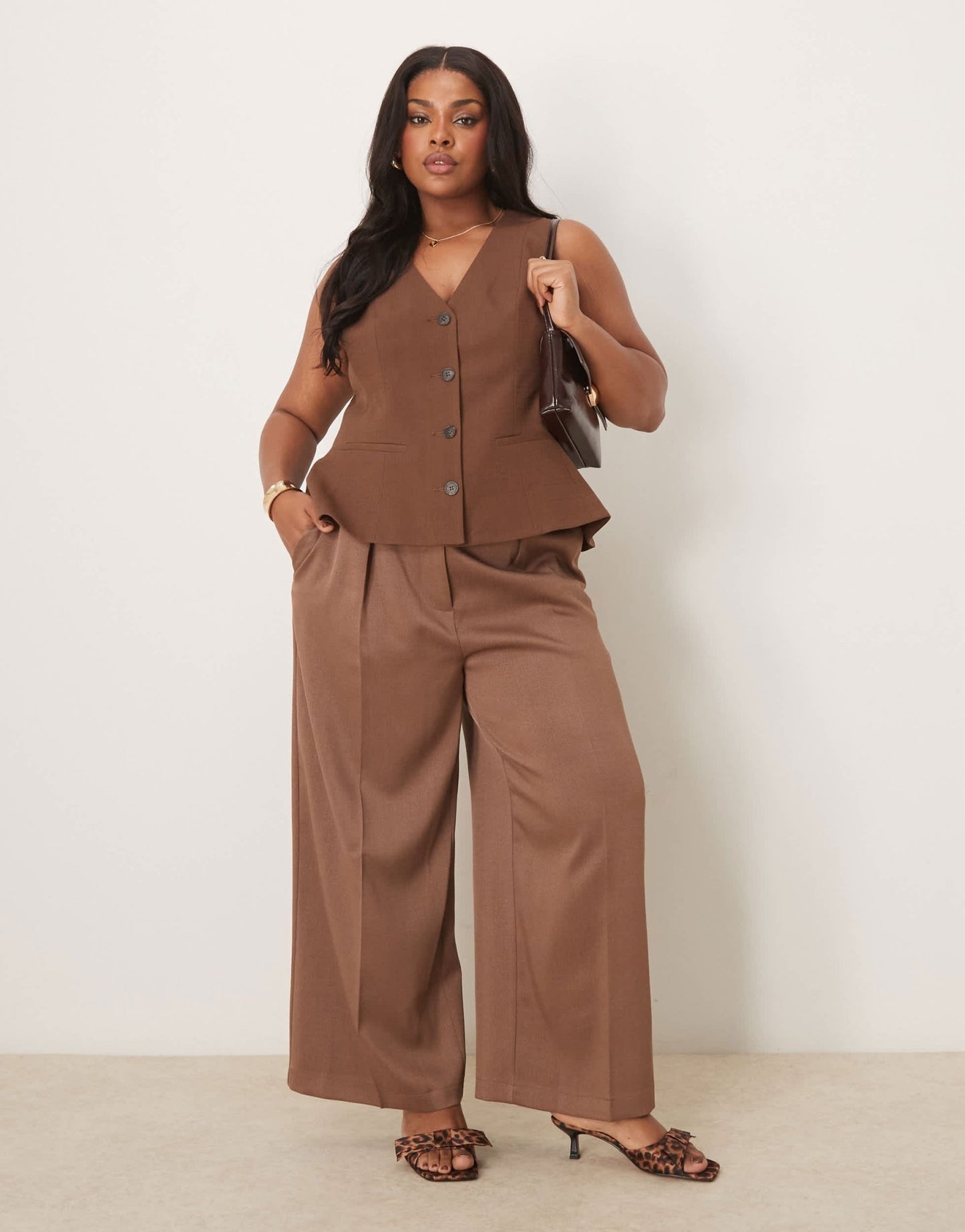 ASOS DESIGN Curve tailored ankle grazer trousers with PU belt in mocha - ASOS Sample Sale