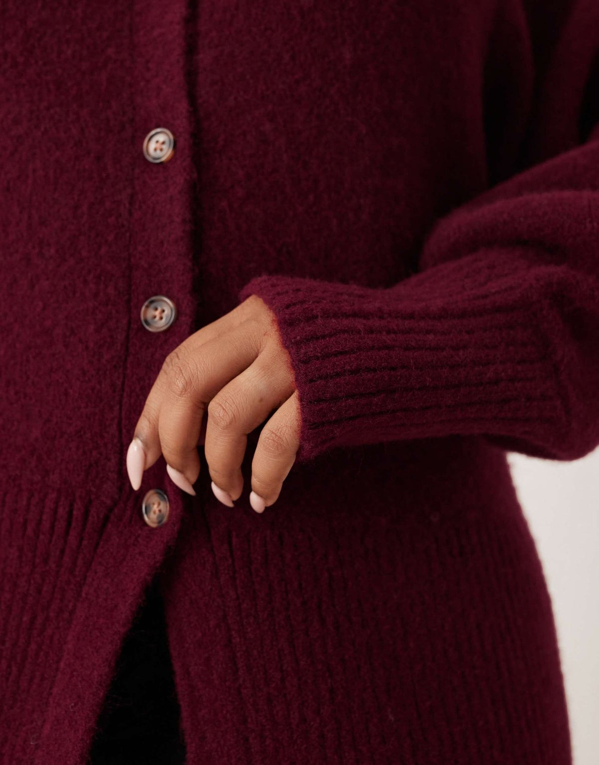 ASOS DESIGN Curve v neck longline cardigan with waist detail in fluffy yarn in burgundy - ASOS Sample Sale