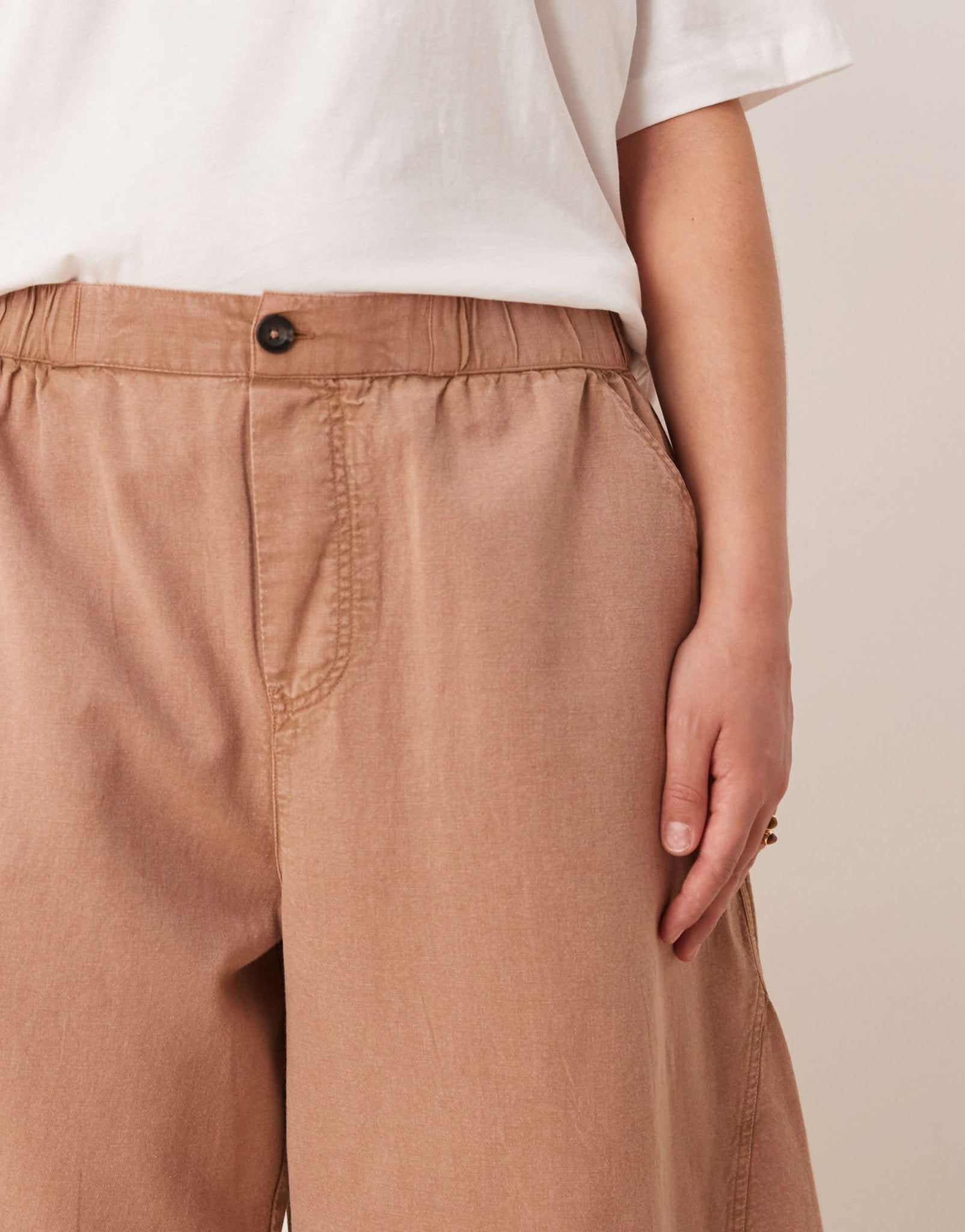 ASOS DESIGN Curve washed linen trousers in mocha - ASOS Sample Sale