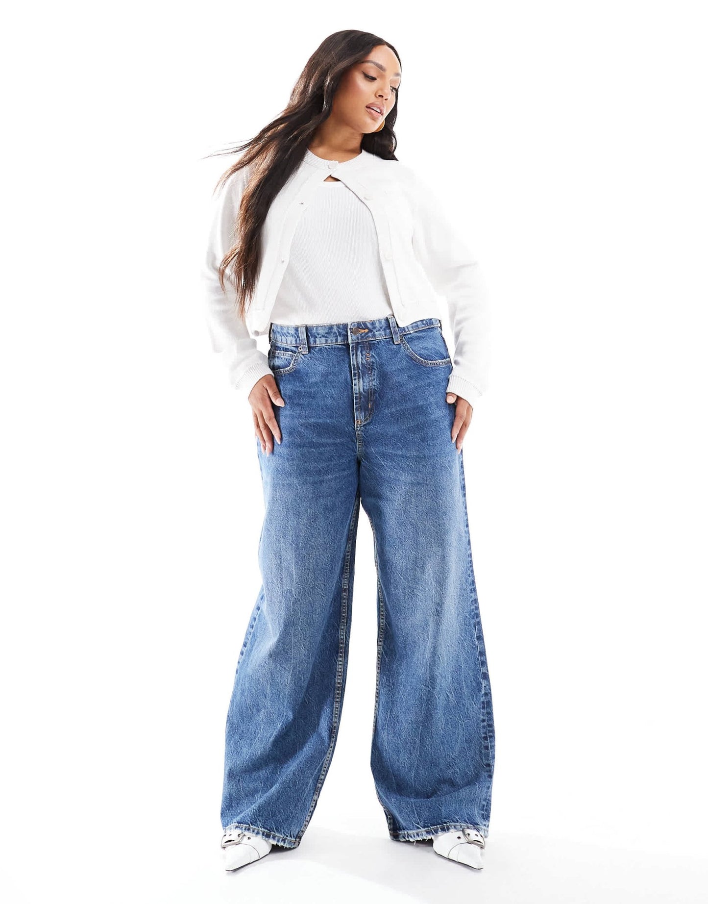 ASOS DESIGN Curve wide leg dad jeans in dark mid blue - ASOS Sample Sale