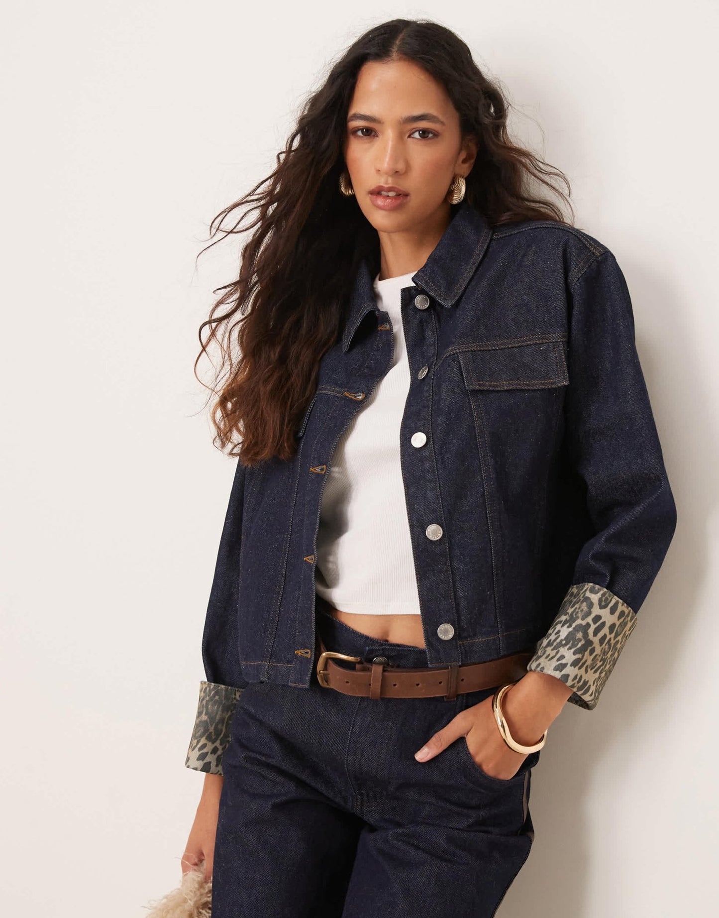 ASOS DESIGN denim jacket with leopard print turn up cuffs in indigo - ASOS Sample Sale