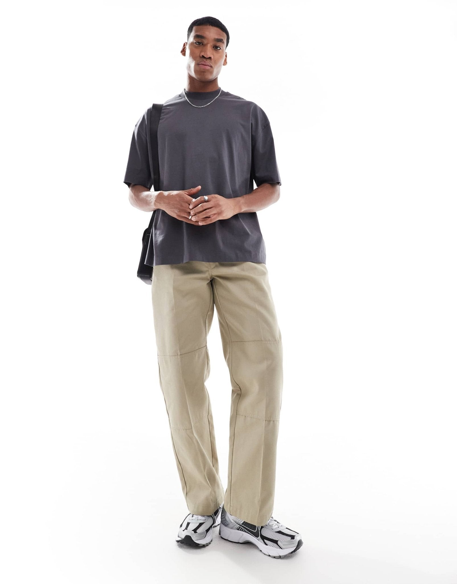 ASOS DESIGN Essentials oversized t-shirt in charcoal - ASOS Sample Sale
