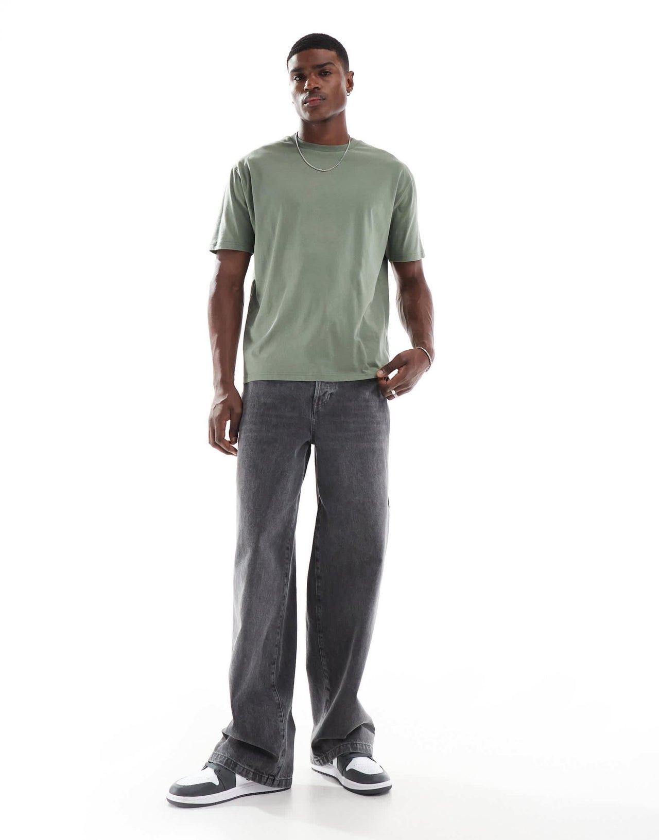 ASOS DESIGN Essentials relaxed t-shirt in sage - ASOS Sample Sale