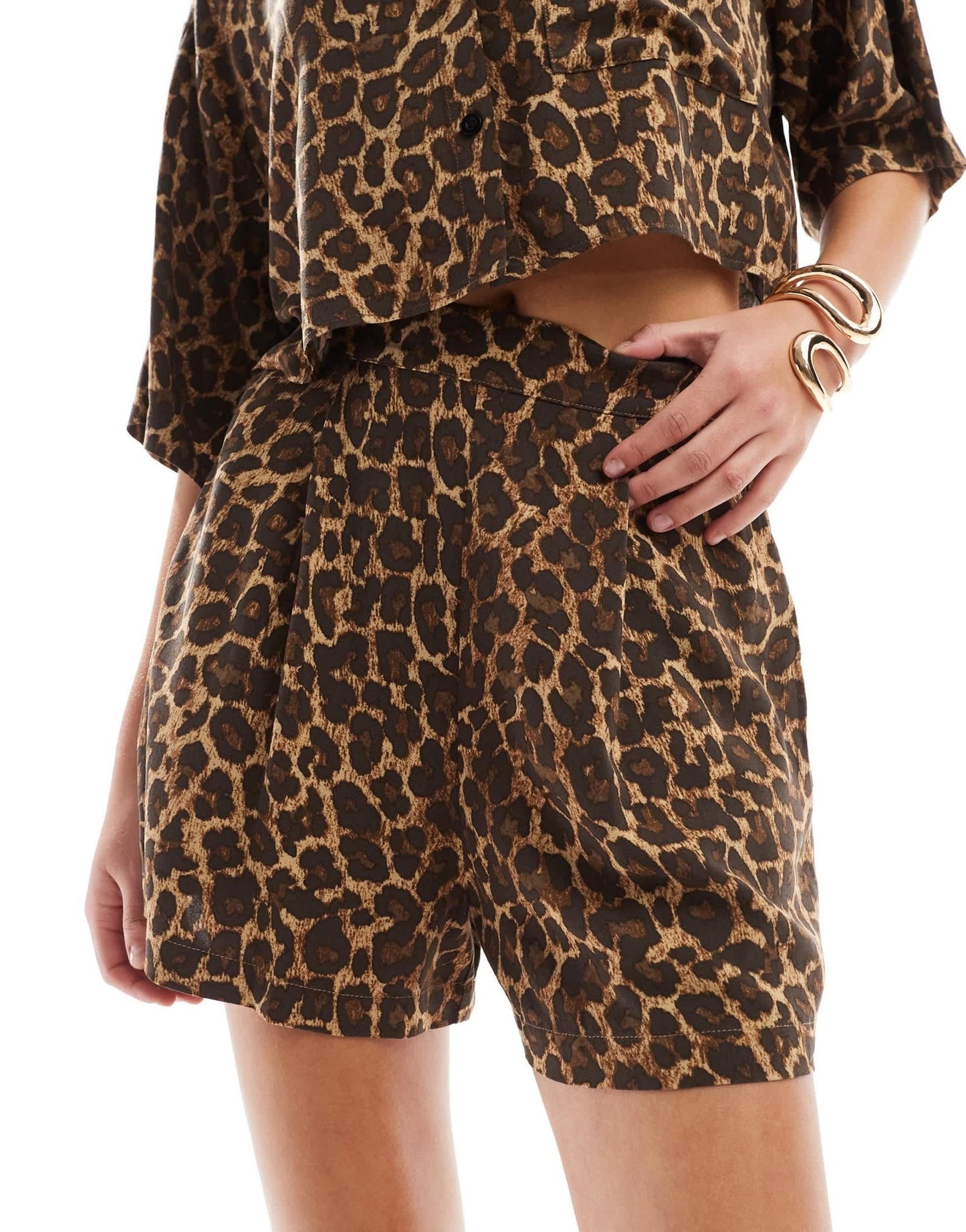 ASOS DESIGN flippy short in animal print - ASOS Sample Sale