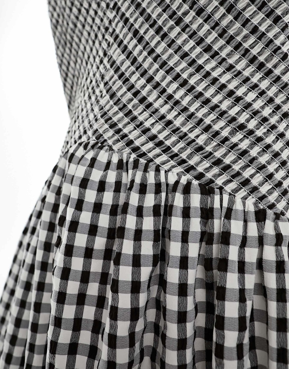 ASOS DESIGN full skirt midi crinkle sundress in mono gingham check - ASOS Sample Sale