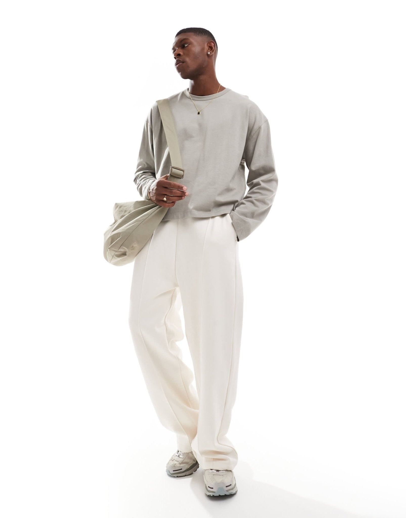 ASOS DESIGN heavyweight boxy oversized long sleeve t-shirt in khaki - ASOS Sample Sale