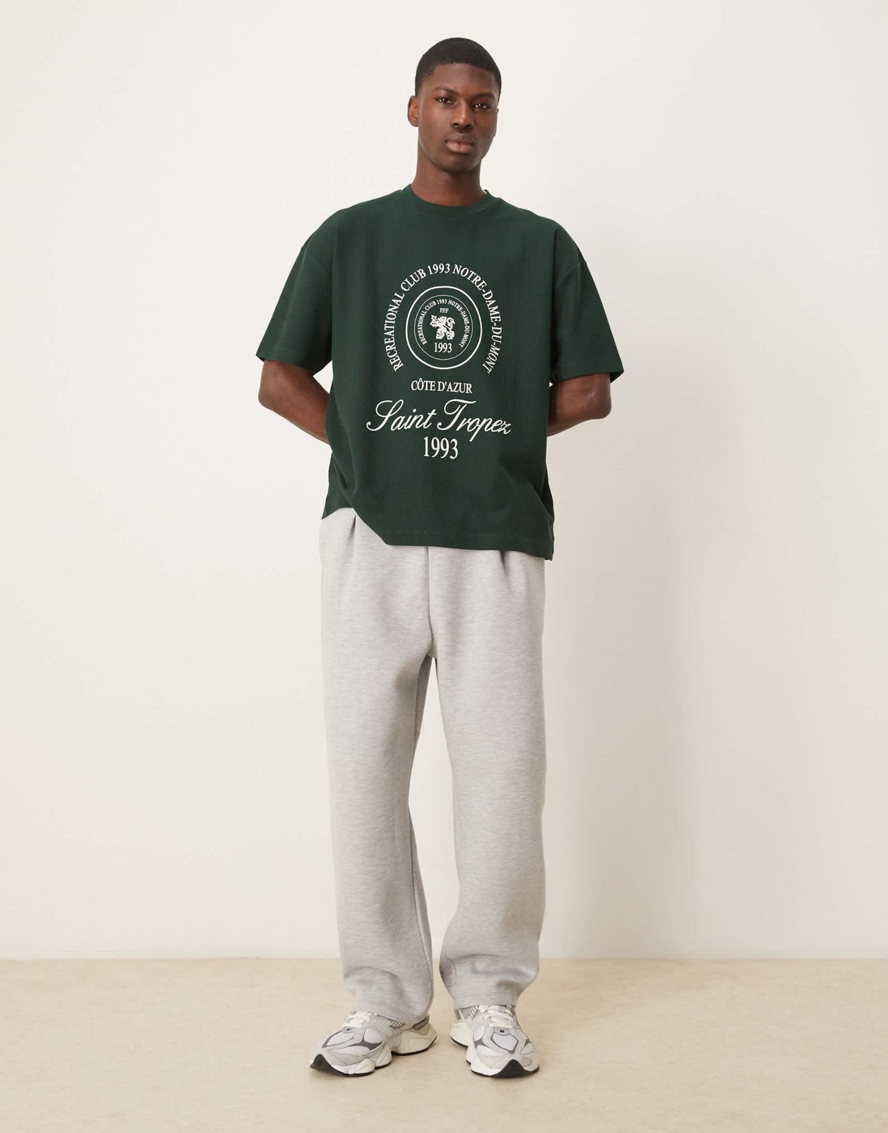 ASOS DESIGN heavyweight oversized t-shirt in waffle texture with city graphic in dark green - ASOS Sample Sale