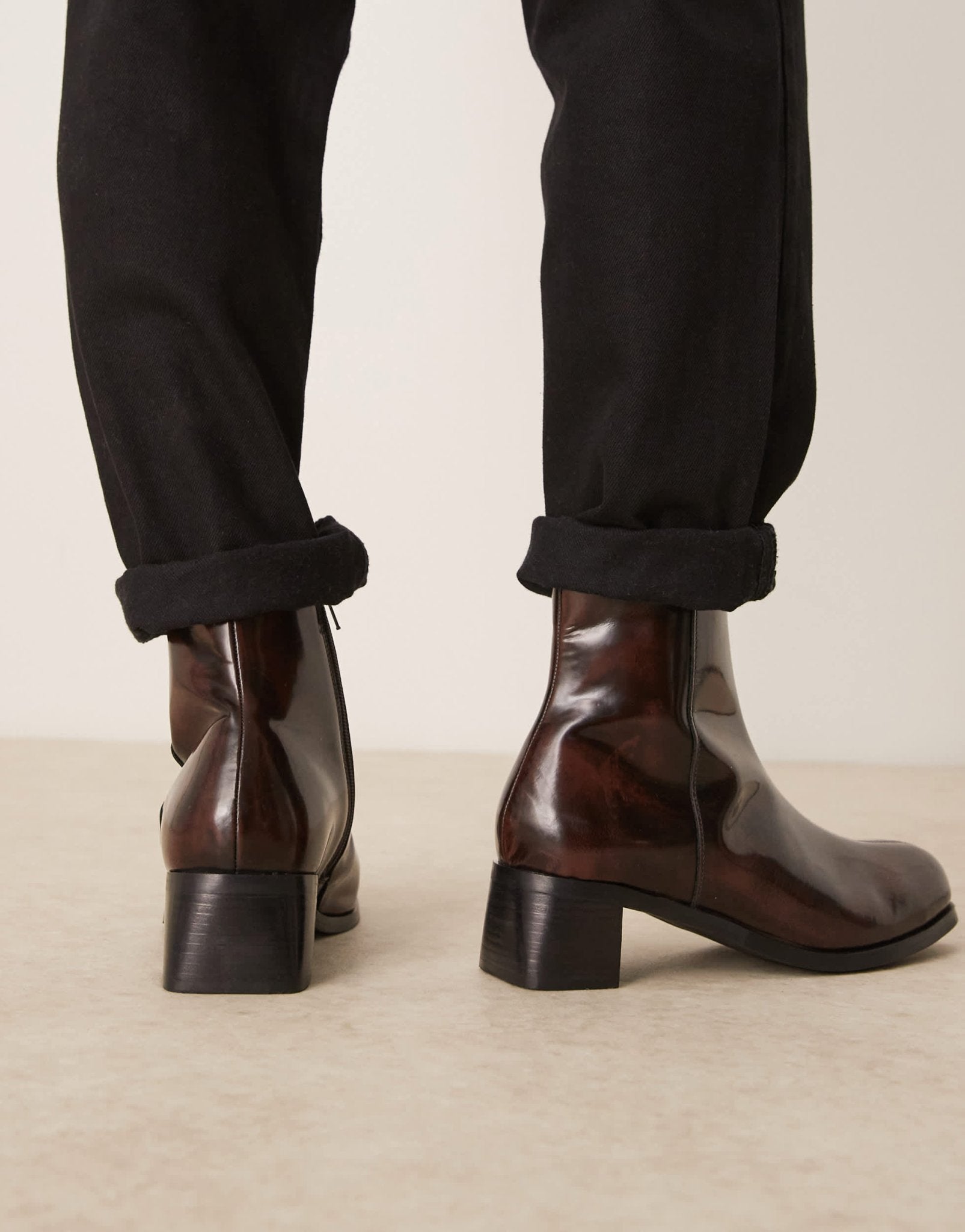ASOS DESIGN heeled boots in brown burnished leather - ASOS Sample Sale