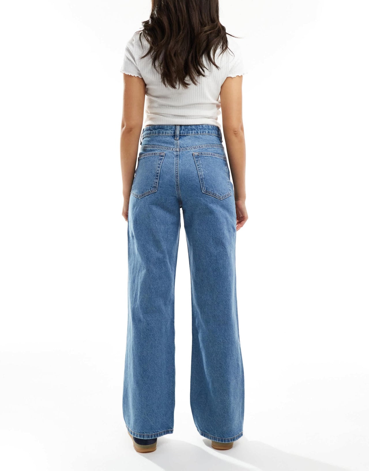 ASOS DESIGN high waist wide leg dad jeans in light mid blue - ASOS Sample Sale