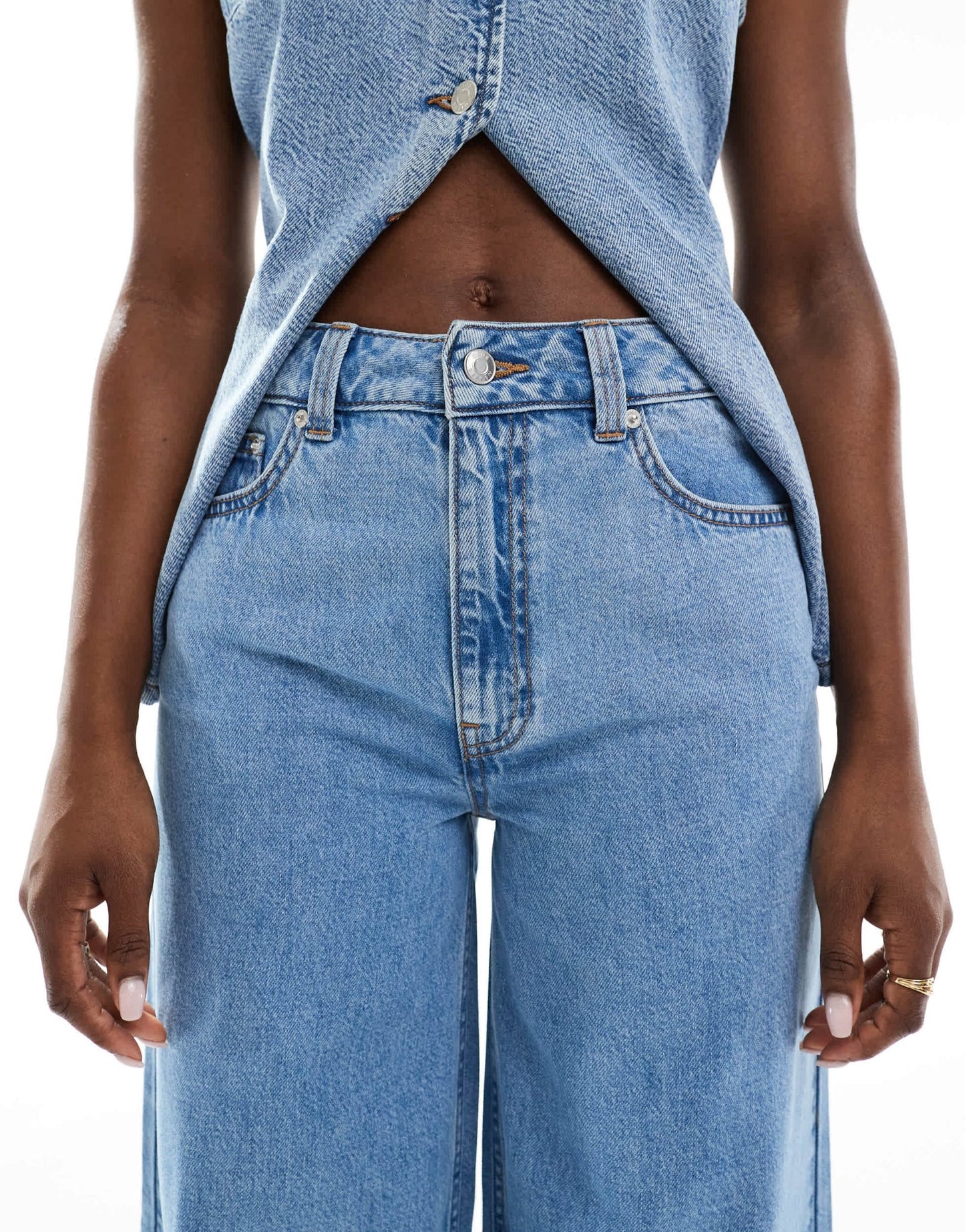 ASOS DESIGN high waist wide leg jeans in clean blue - ASOS Sample Sale
