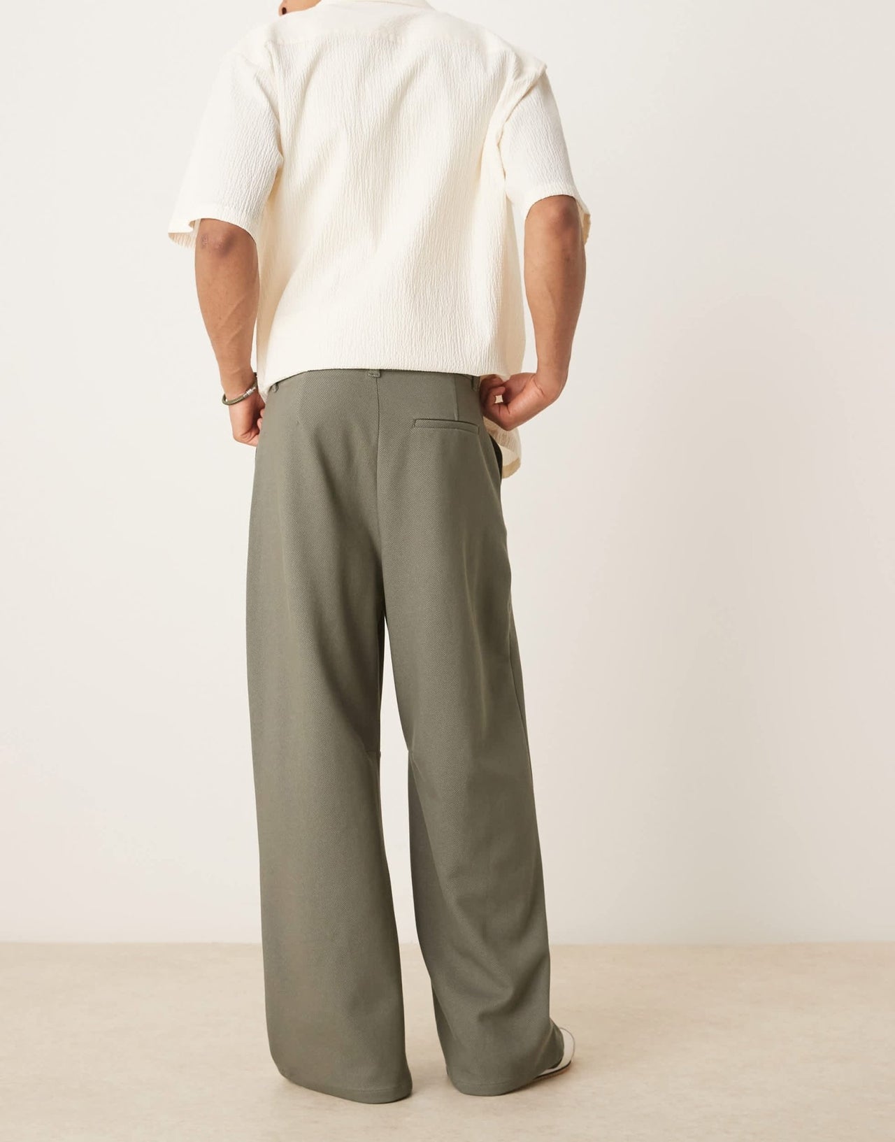 ASOS DESIGN horseshoe smart trousers in khaki twill - ASOS Sample Sale