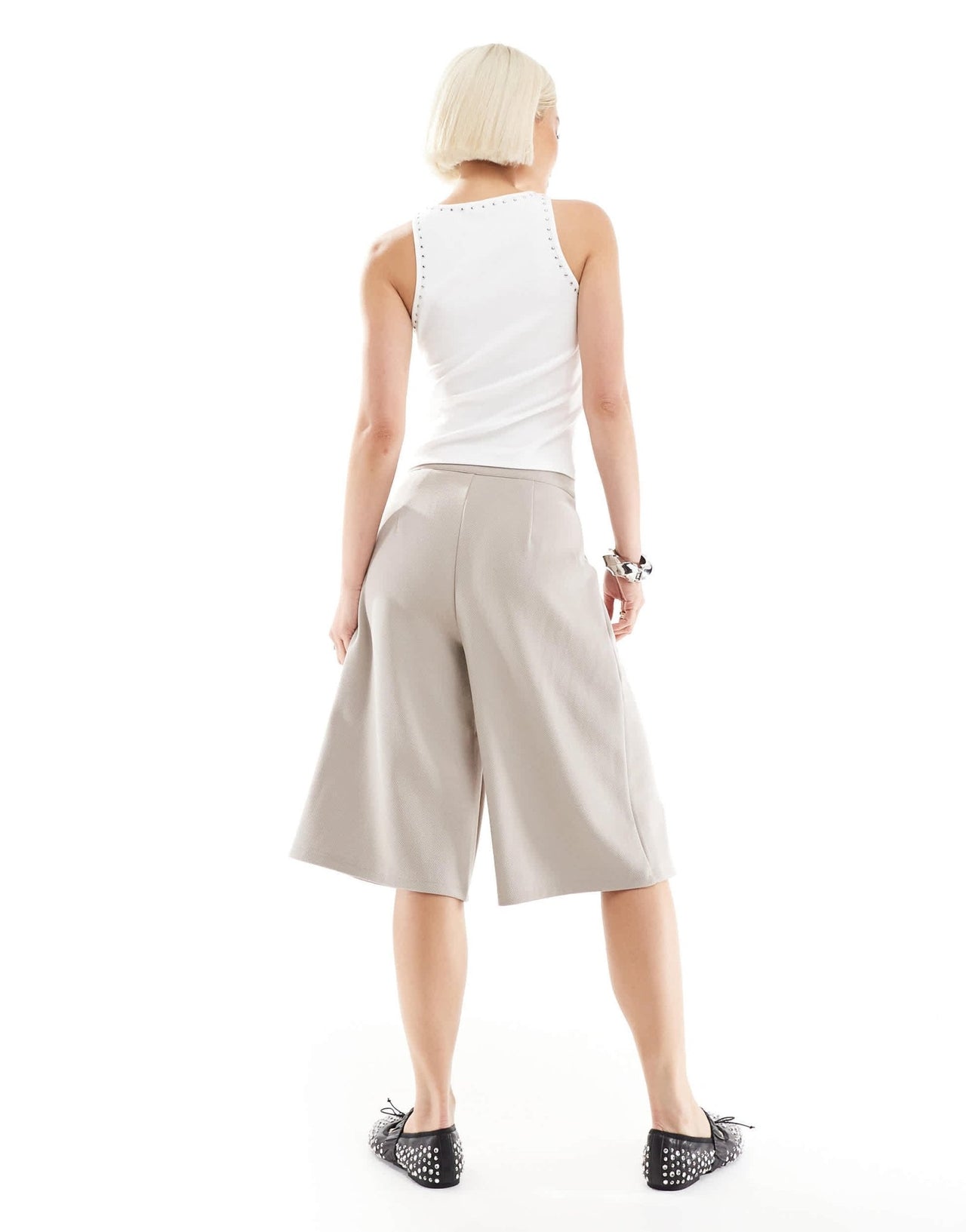 ASOS DESIGN jersey twill wide leg bermuda short in stone - ASOS Sample Sale
