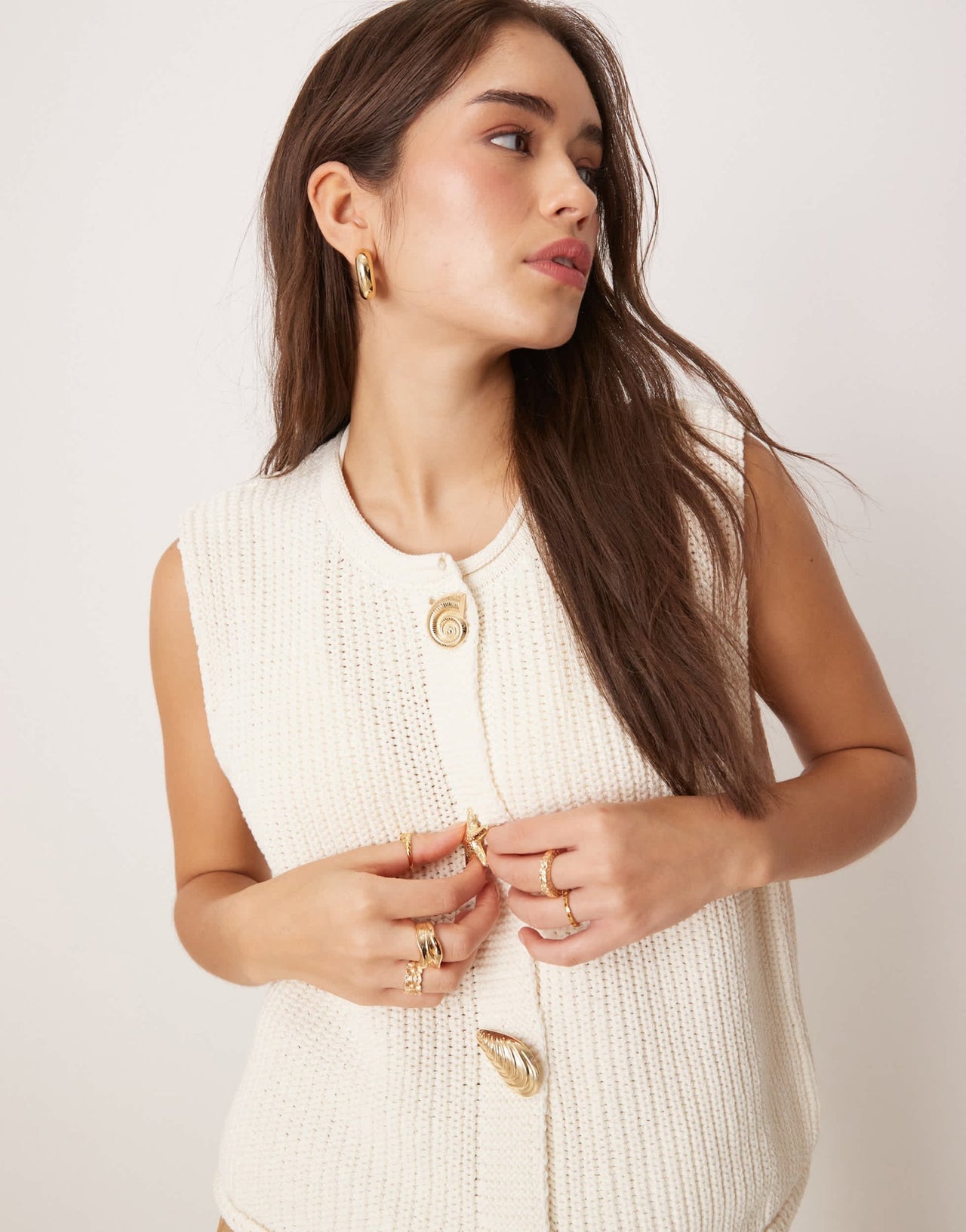 ASOS DESIGN knitted boxy waistcoat with multi shell buttons in white - ASOS Sample Sale