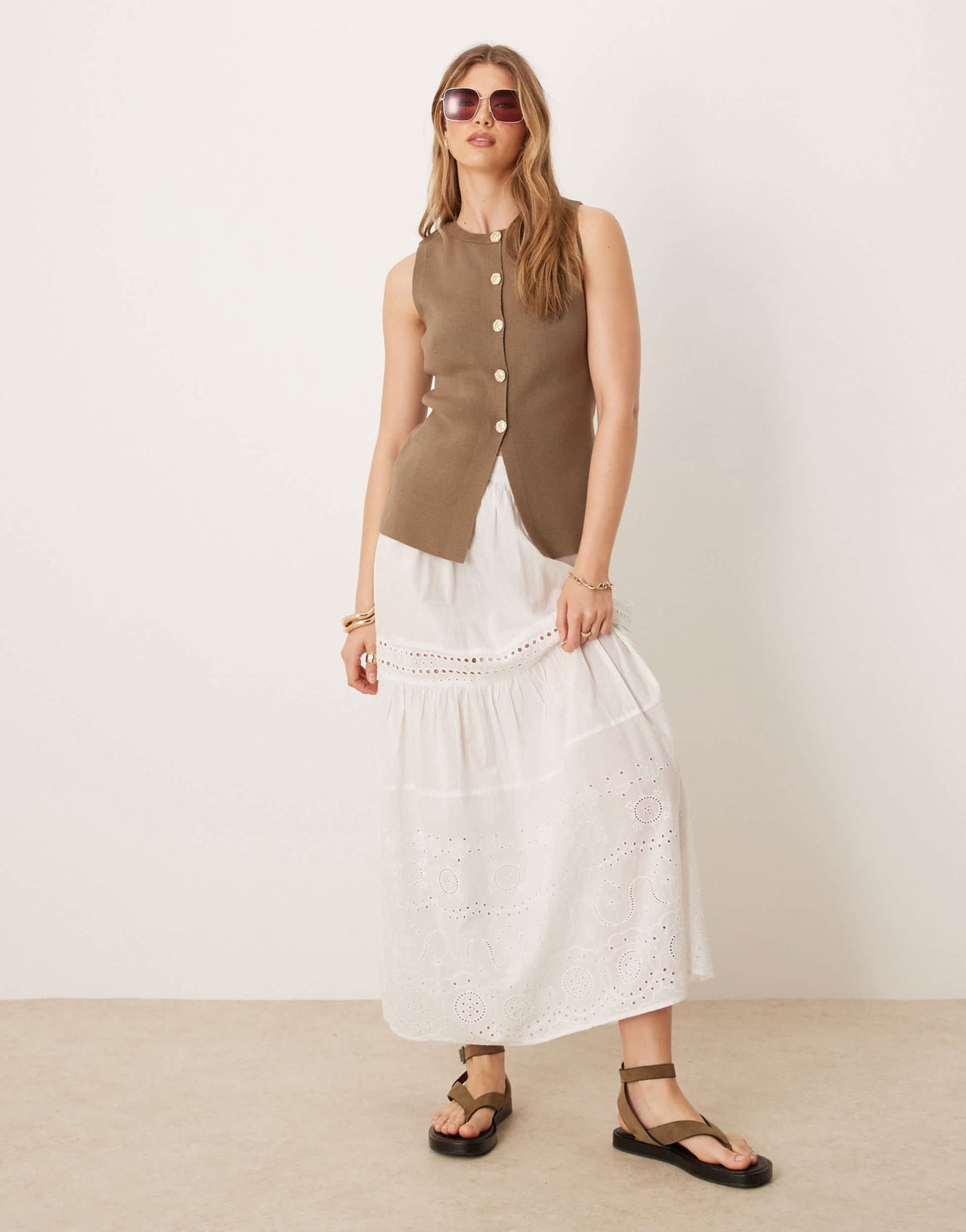 ASOS DESIGN knitted crew neck structured waistcoat with gold buttons in mocha - ASOS Sample Sale