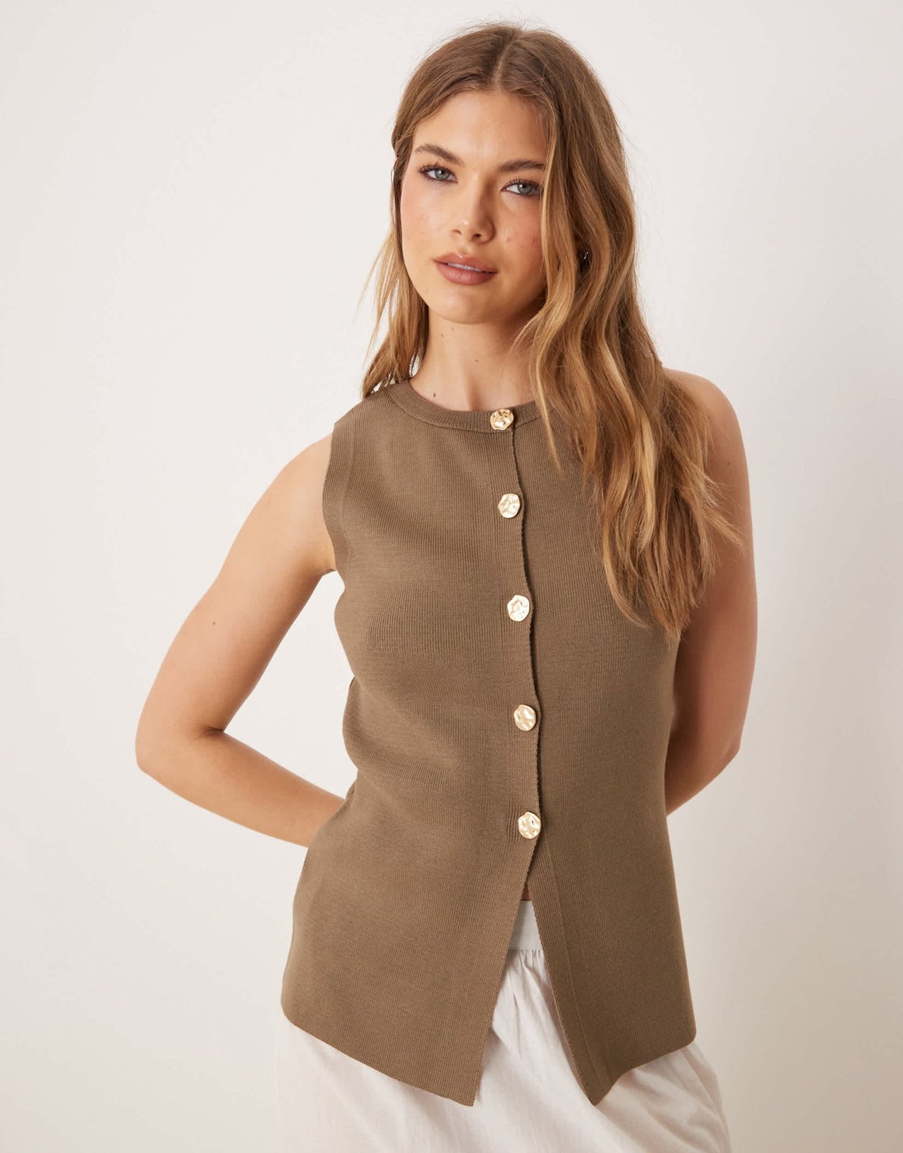 ASOS DESIGN knitted crew neck structured waistcoat with gold buttons in mocha - ASOS Sample Sale
