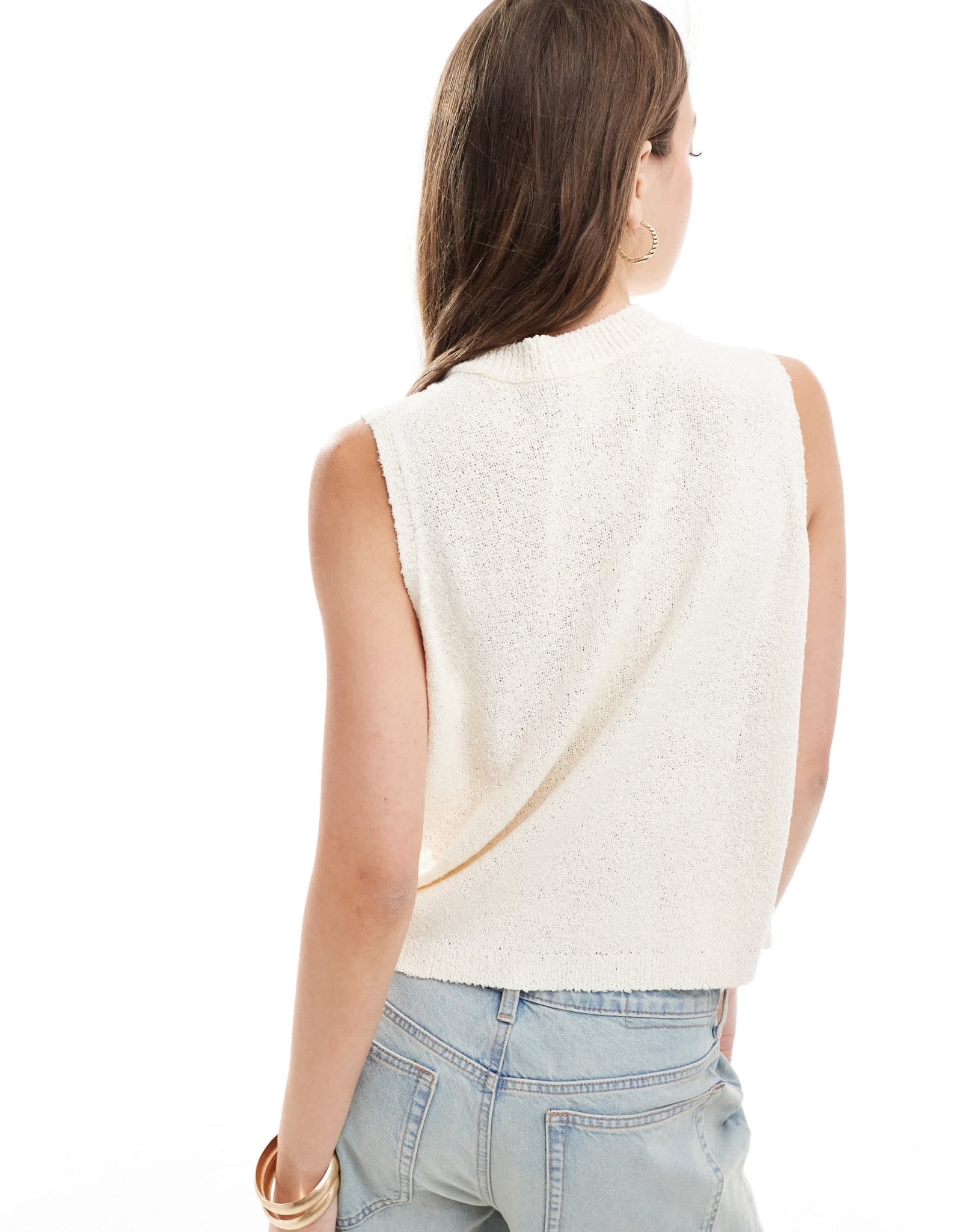 ASOS DESIGN knitted crew neck waistcoat in textured yarn in cream - ASOS Sample Sale