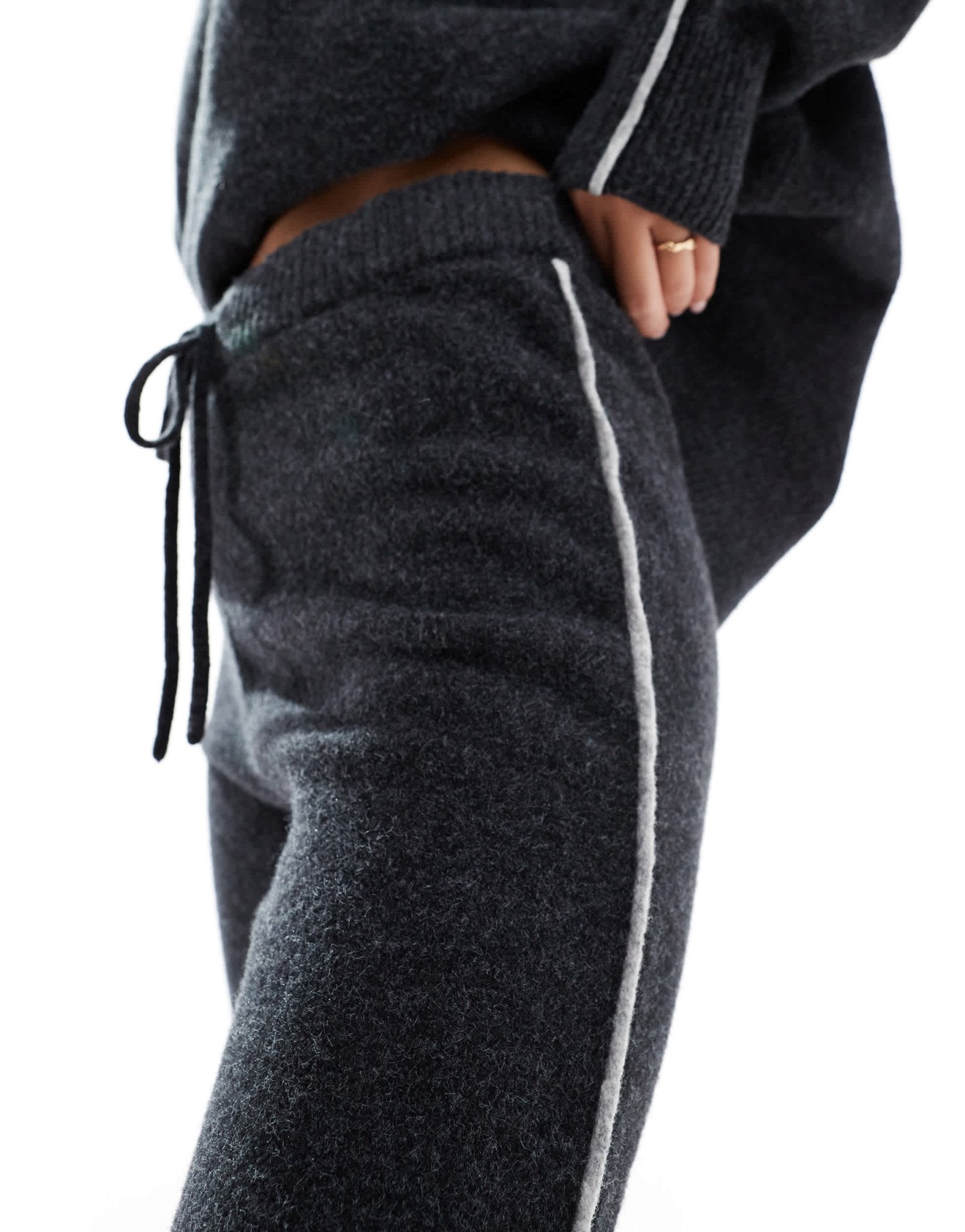 ASOS DESIGN knitted jogger co - ord in charcoal - ASOS Sample Sale