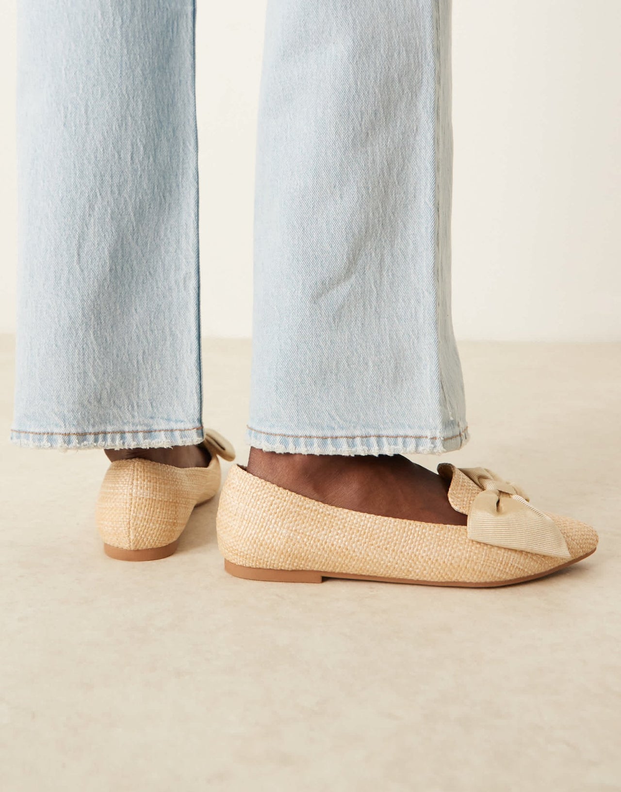 ASOS DESIGN Lake bow pointed ballet flats in natural raffia - ASOS Sample Sale