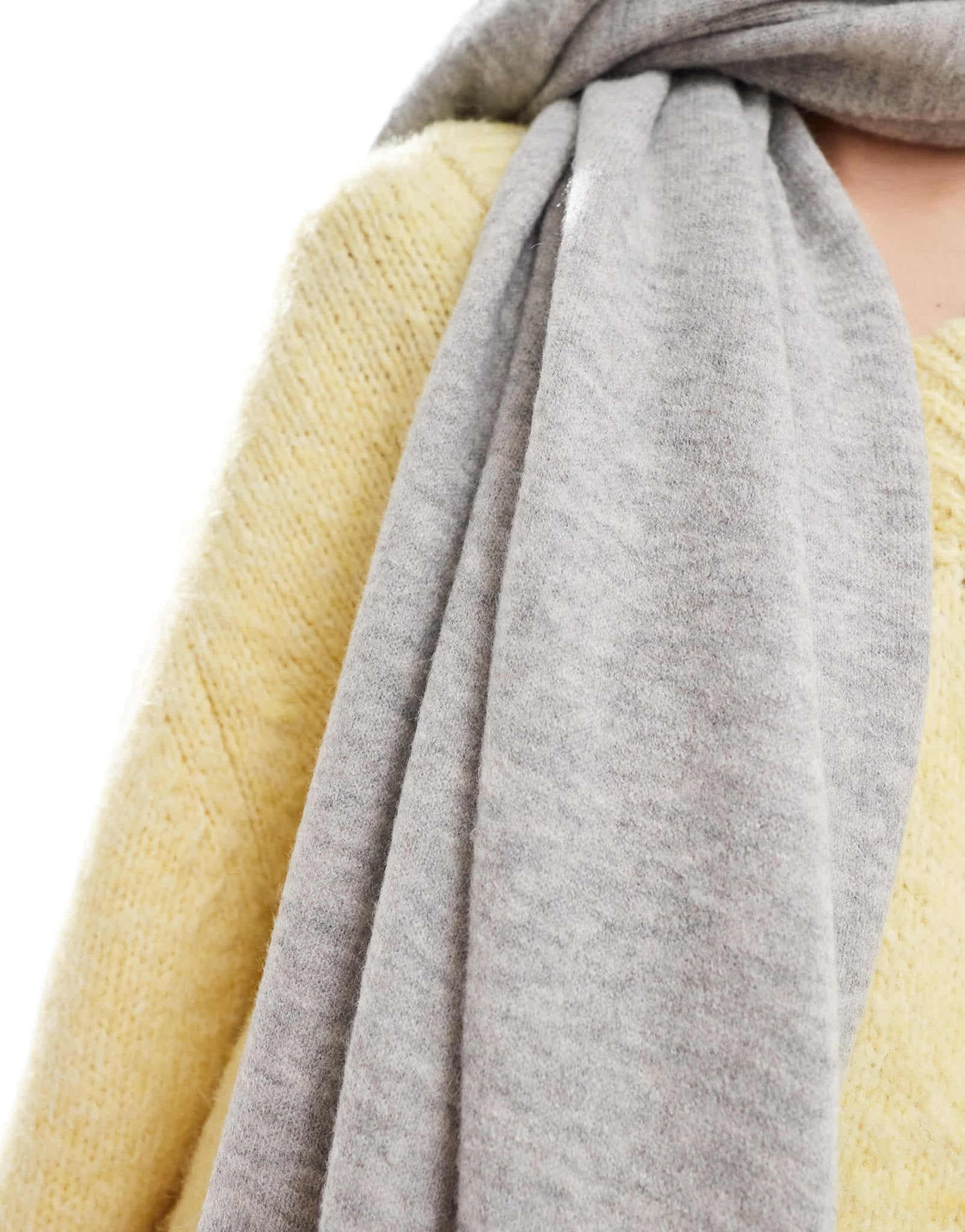 ASOS DESIGN lightweight knitted scarf in grey marl - ASOS Sample Sale