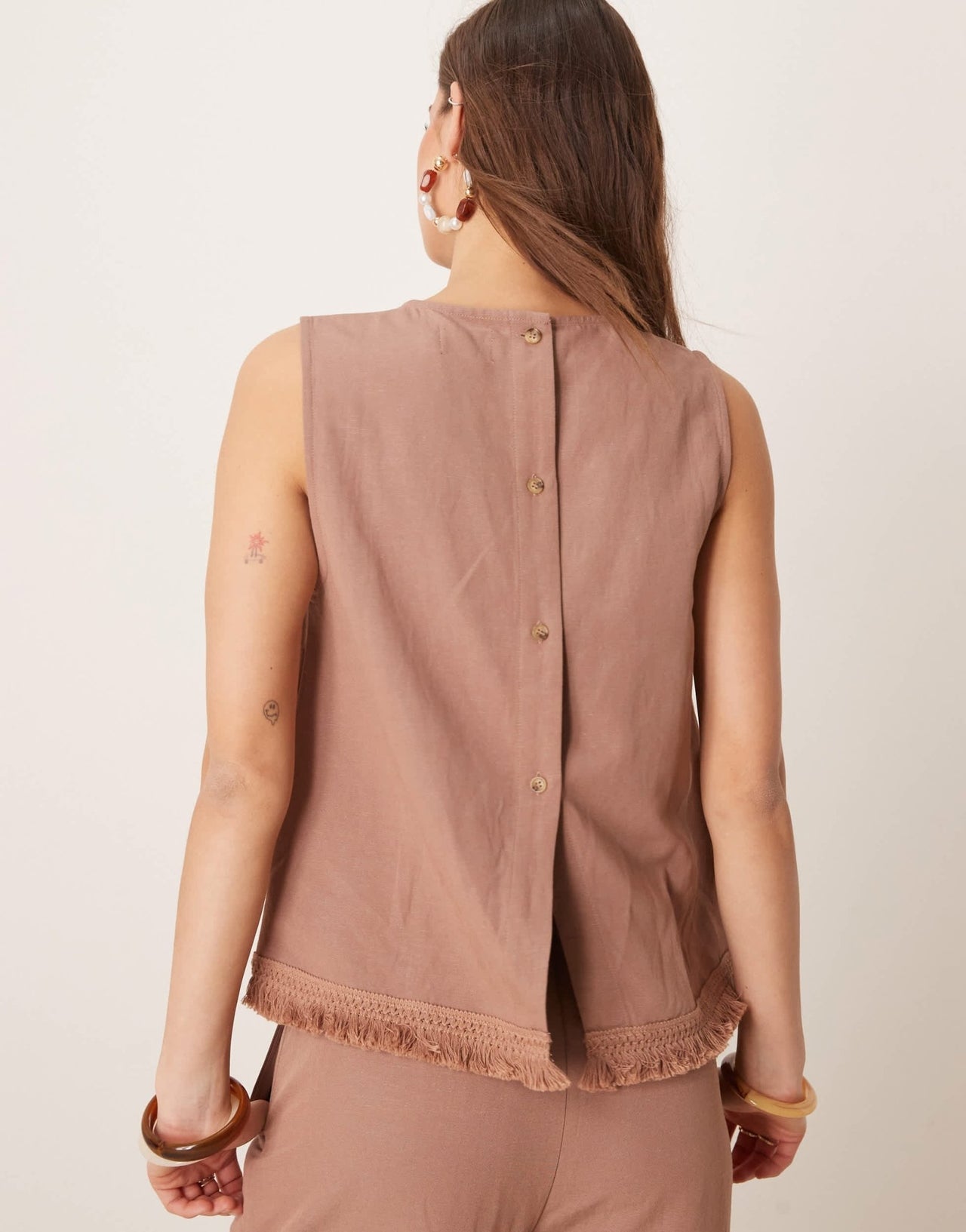ASOS DESIGN linen blend shell top with with tassel hem co-ord in mocha - ASOS Sample Sale