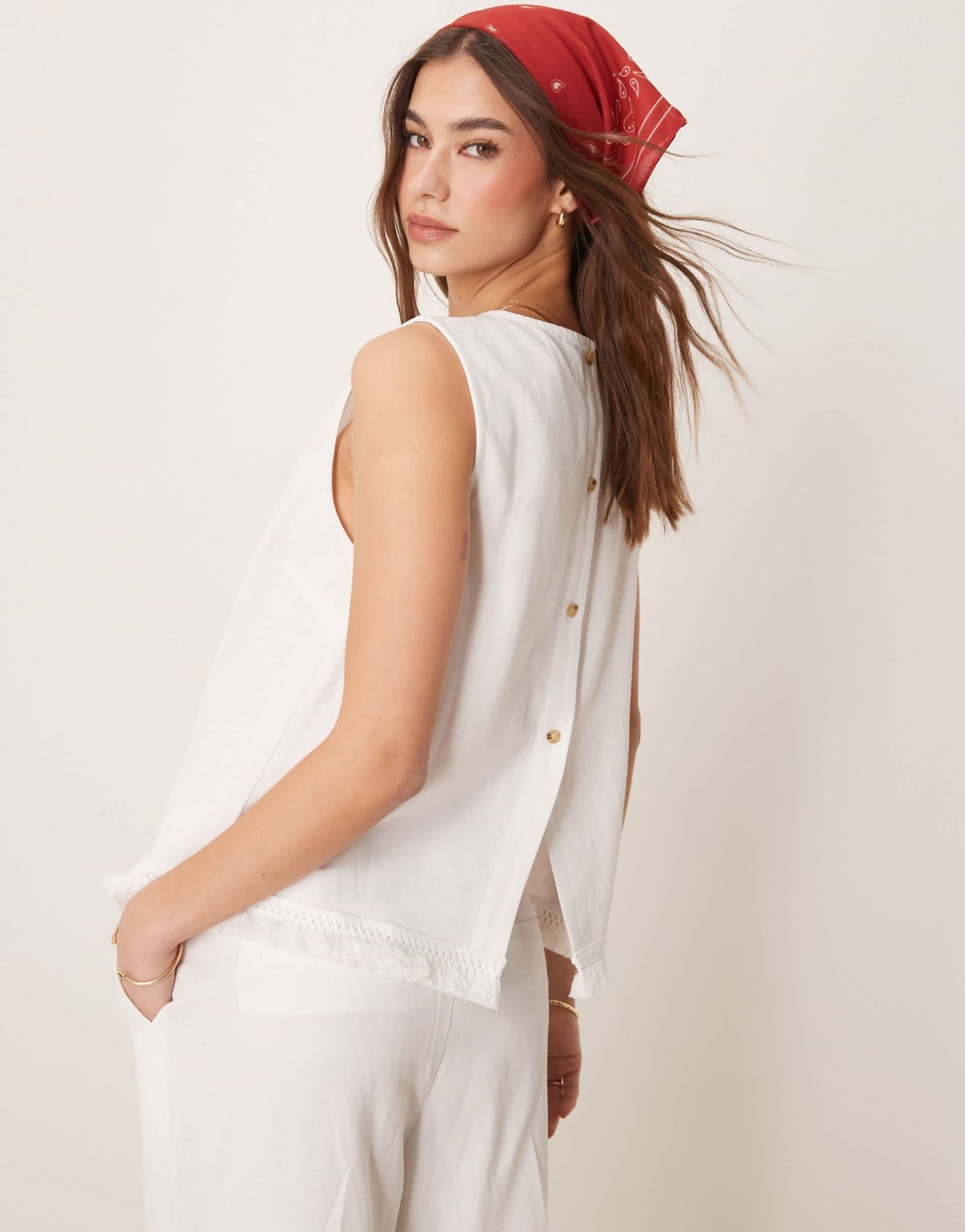 ASOS DESIGN linen blend shell top with with tassel hem co-ord in white - ASOS Sample Sale