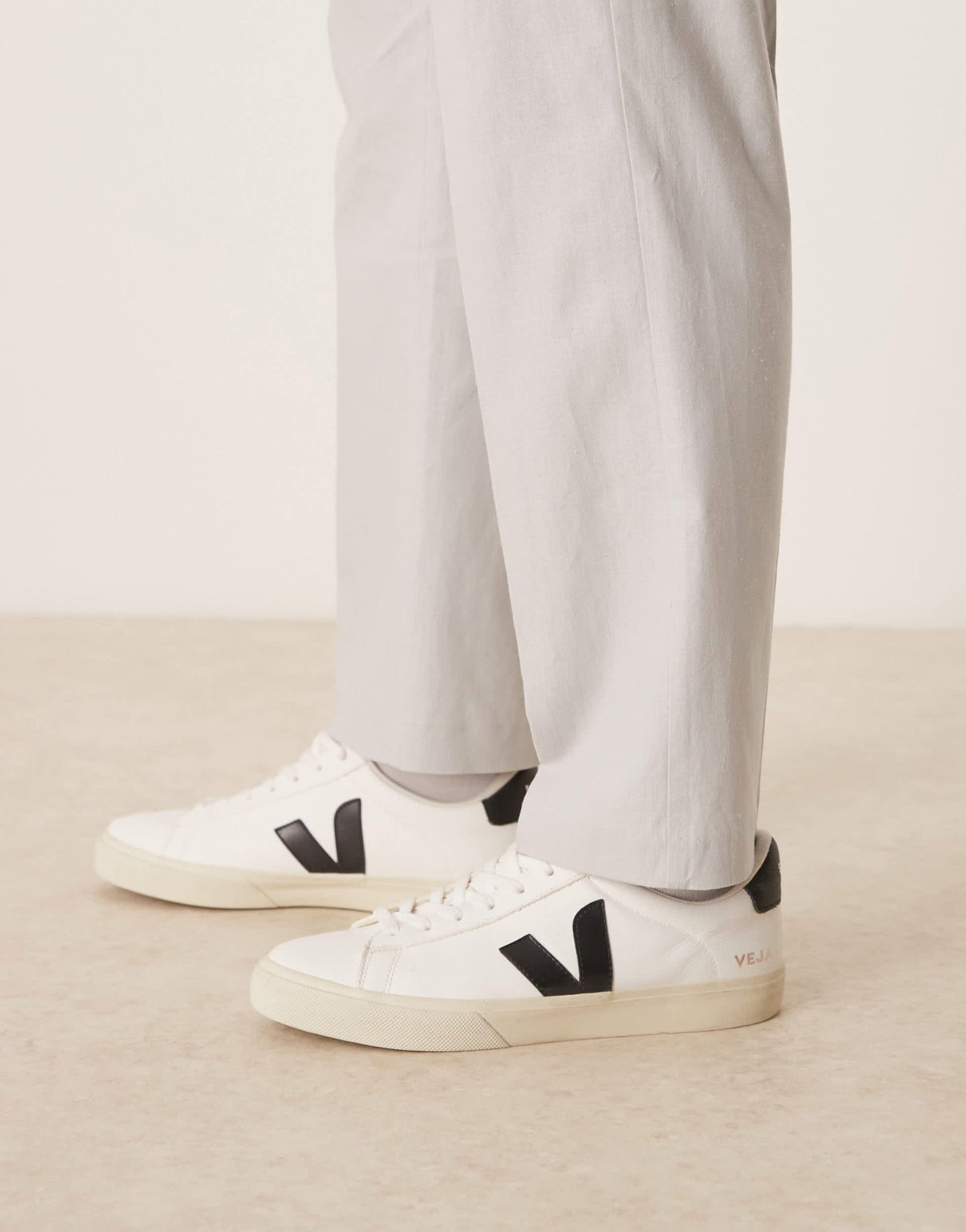 ASOS DESIGN linen blend straight leg suit trousers in pebble - ASOS Sample Sale