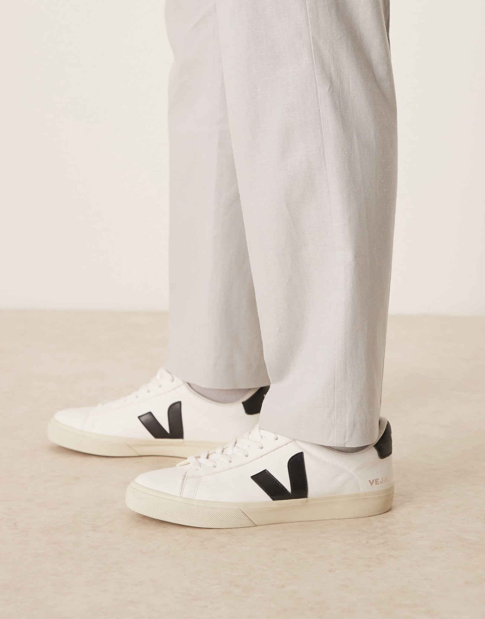 ASOS DESIGN linen blend straight leg suit trousers in pebble - ASOS Sample Sale