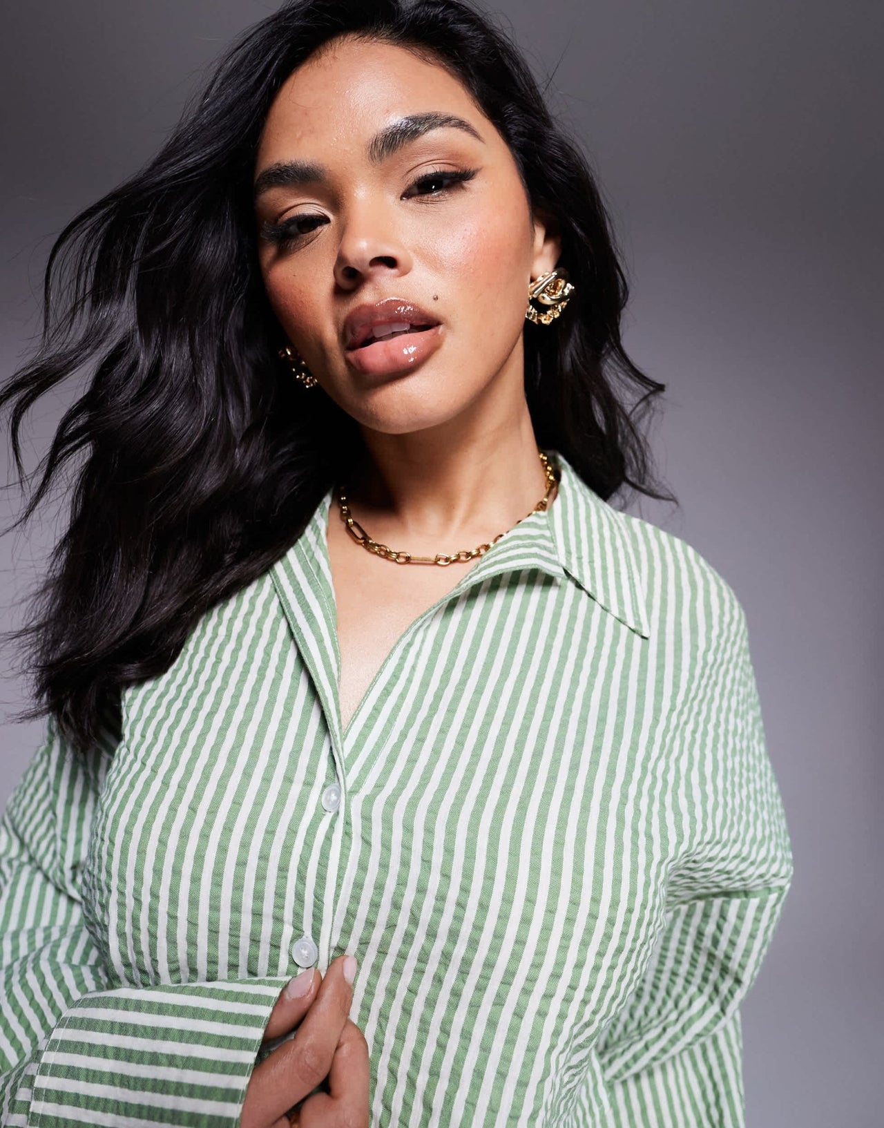 ASOS DESIGN Lisa seersucker cropped beach shirt in green stripe - ASOS Sample Sale