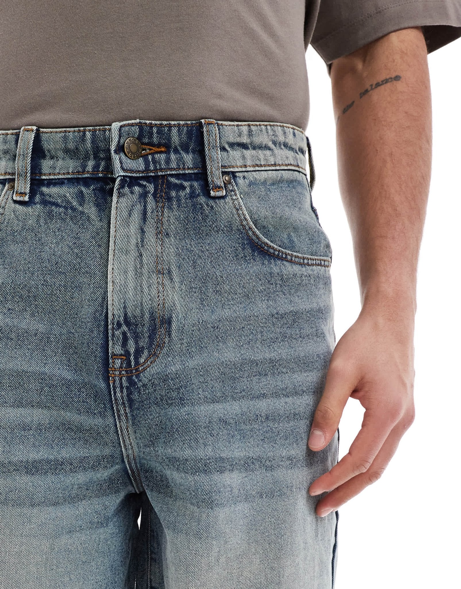 ASOS DESIGN longer length denim jort in light wash blue with tint - ASOS Sample Sale