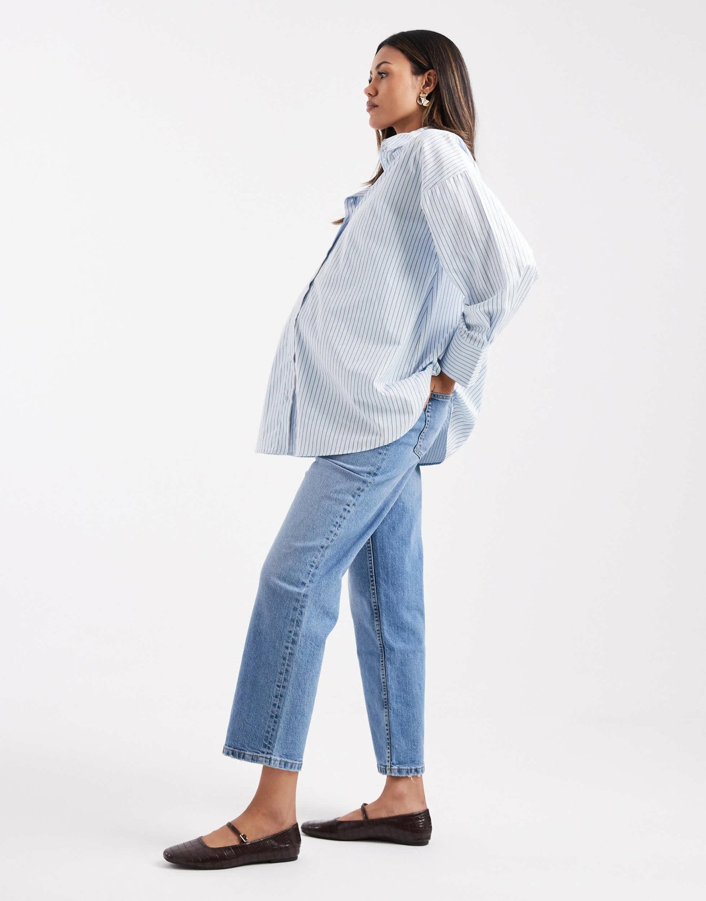 ASOS DESIGN Maternity ankle grazer comfort stretch straight leg jeans in mid blue - ASOS Sample Sale