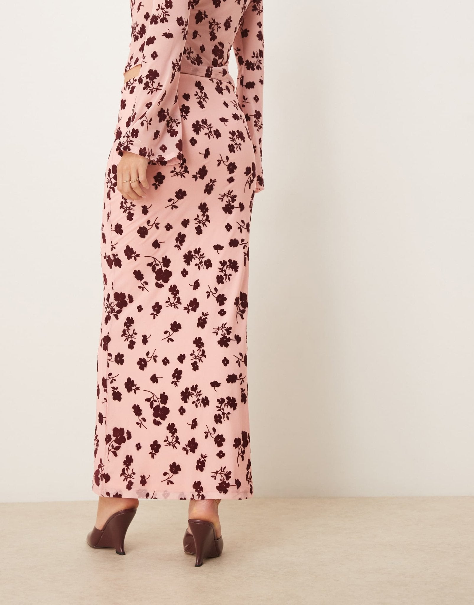 ASOS DESIGN maxi low rise floral flocked sheer skirt co ord in pink - ASOS Sample Sale