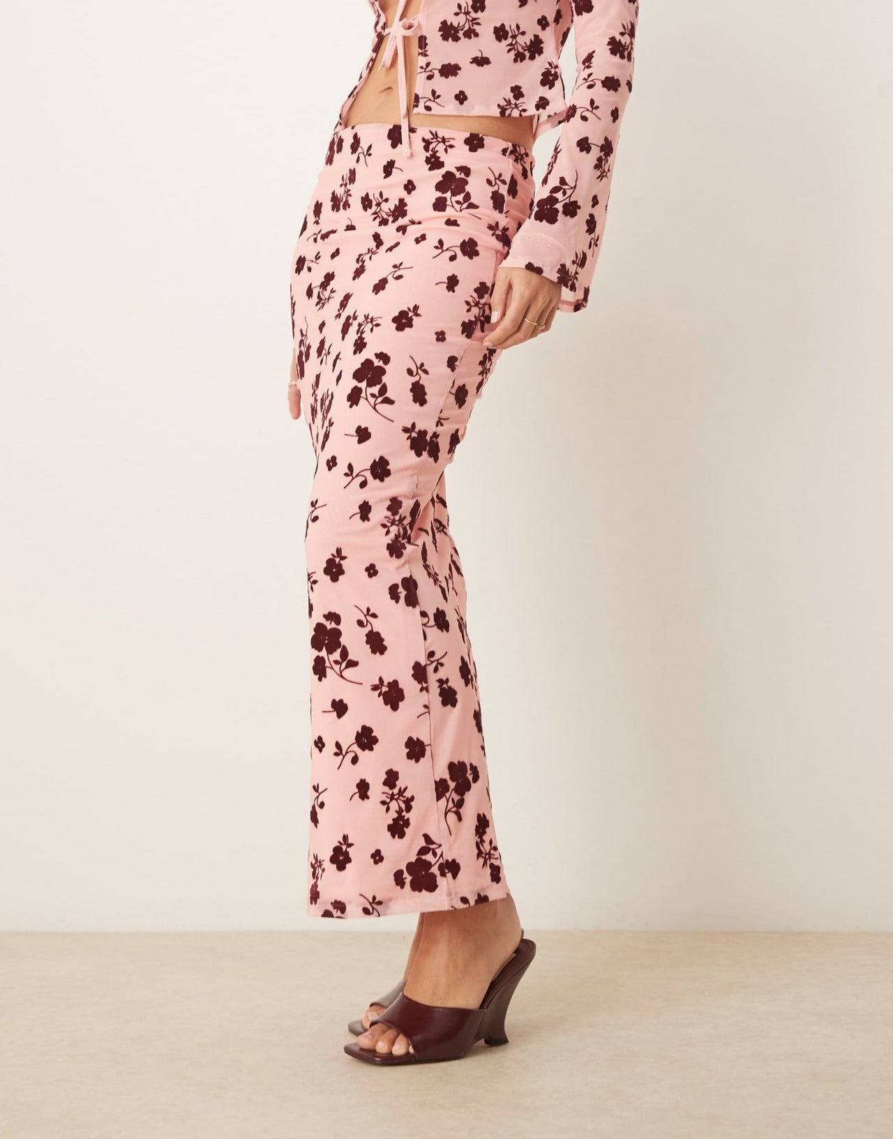 ASOS DESIGN maxi low rise floral flocked sheer skirt co ord in pink - ASOS Sample Sale