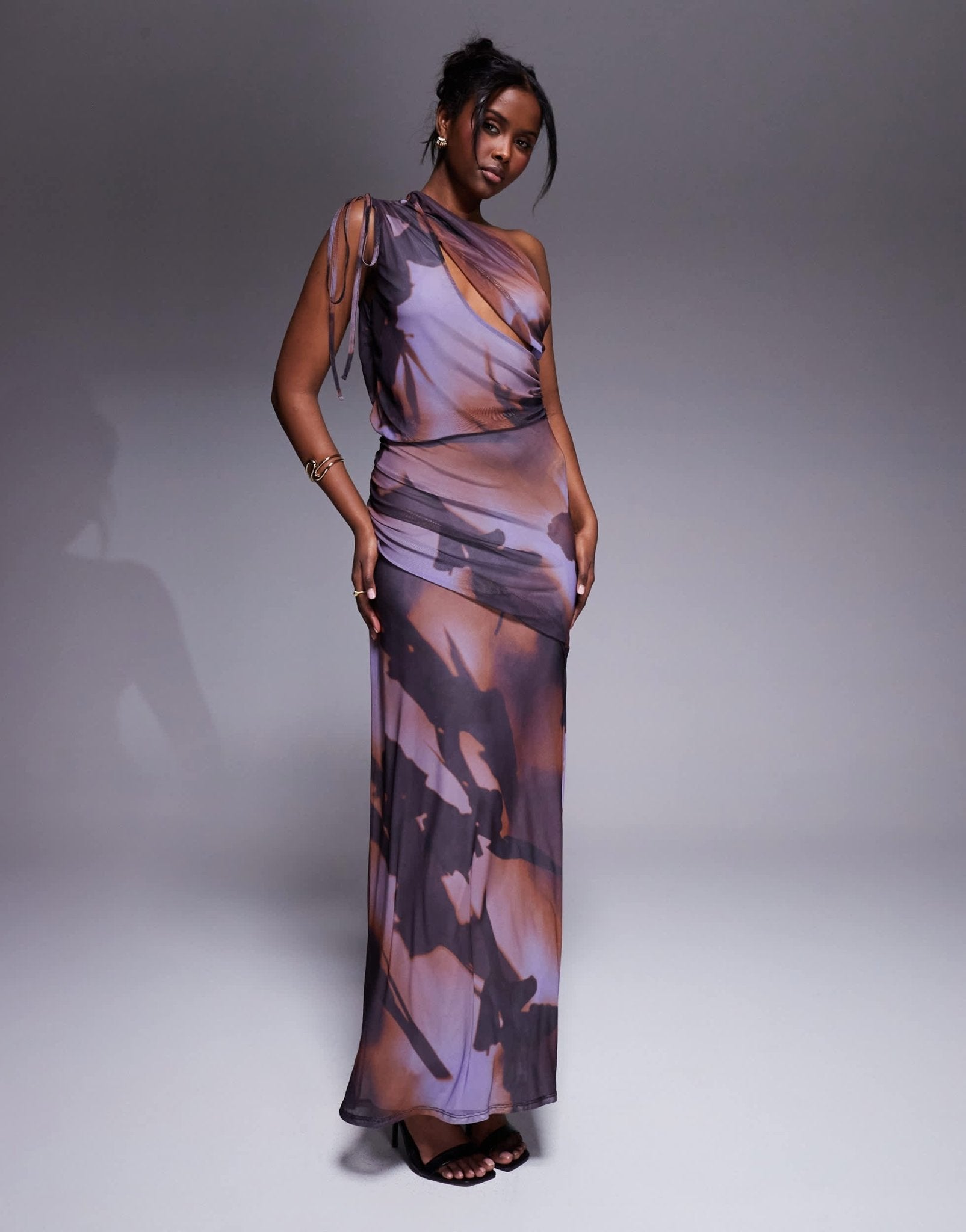 ASOS DESIGN mesh channelled tie one shoulder midi dress with slash cut out in blurred purple print - ASOS Sample Sale
