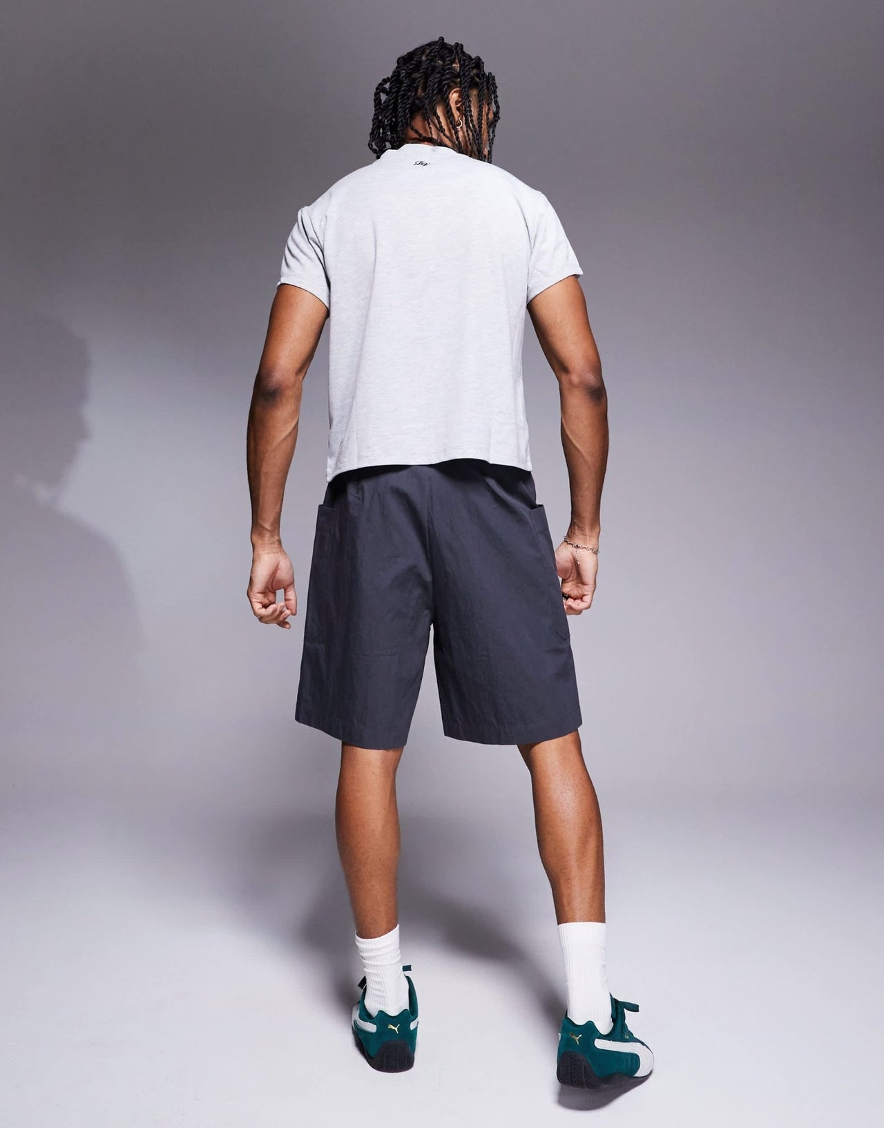 ASOS DESIGN mid length poplin cargo shorts in grey - ASOS Sample Sale