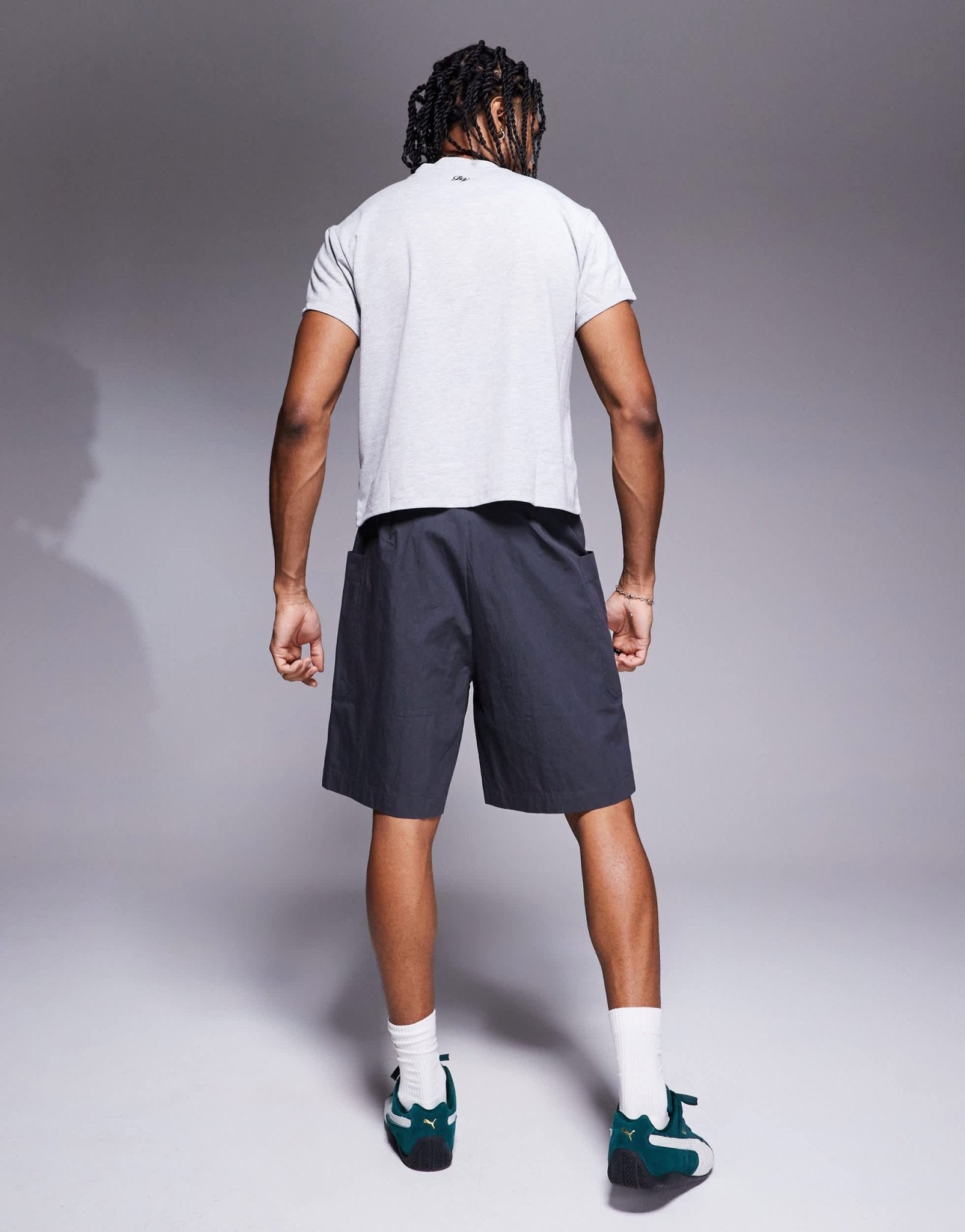 ASOS DESIGN mid length poplin cargo shorts in grey - ASOS Sample Sale