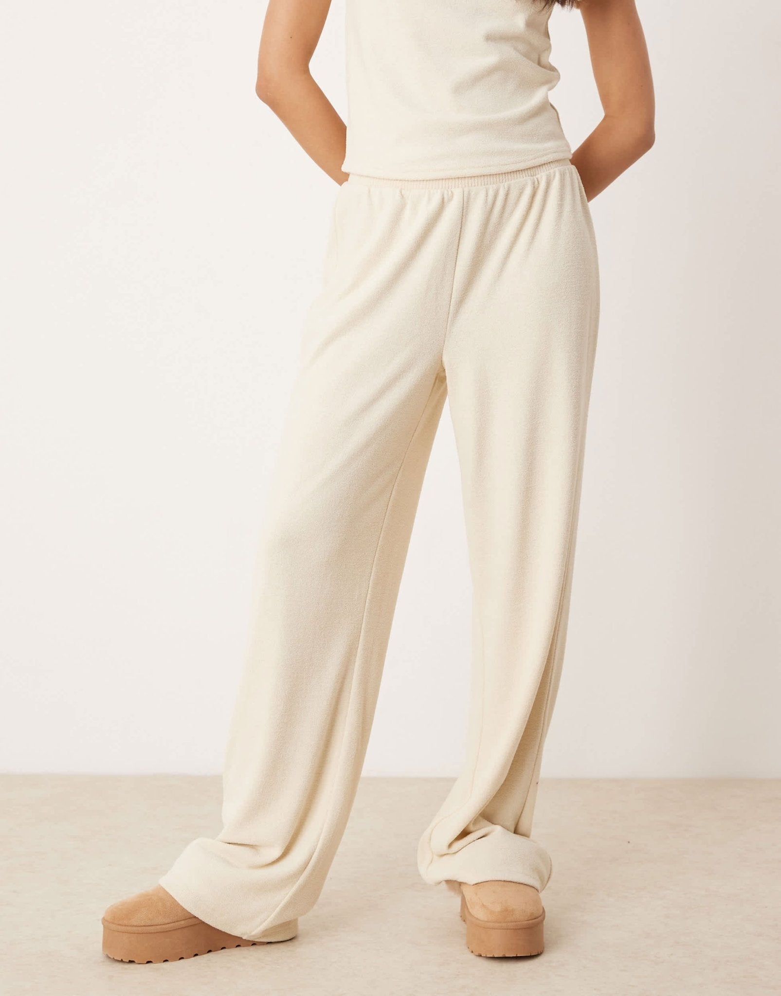 ASOS DESIGN mix & match lounge fluffy sock wide leg trouser in cream - ASOS Sample Sale