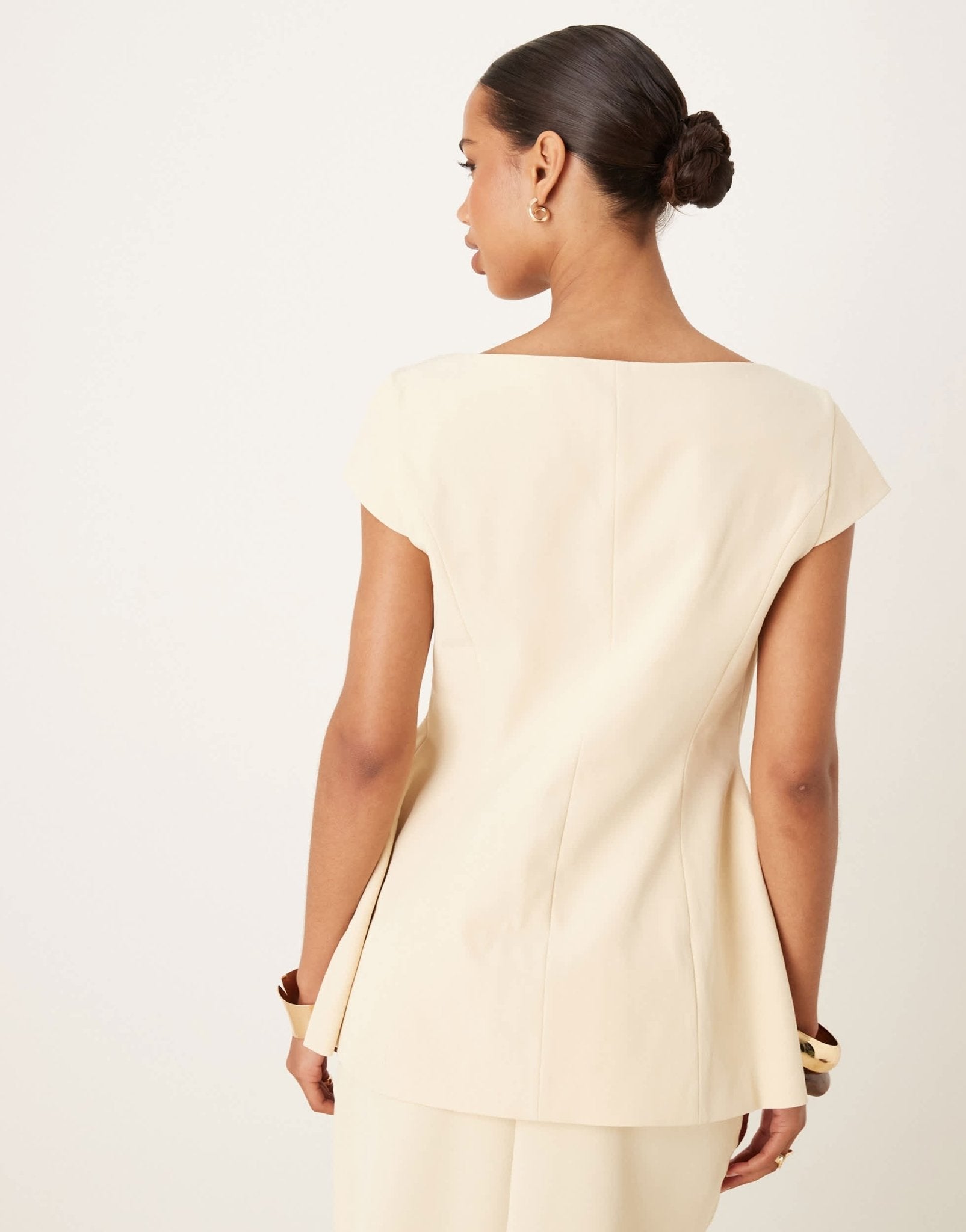 ASOS DESIGN moulded hip cap sleeve blazer co - ord in buttermilk - ASOS Sample Sale
