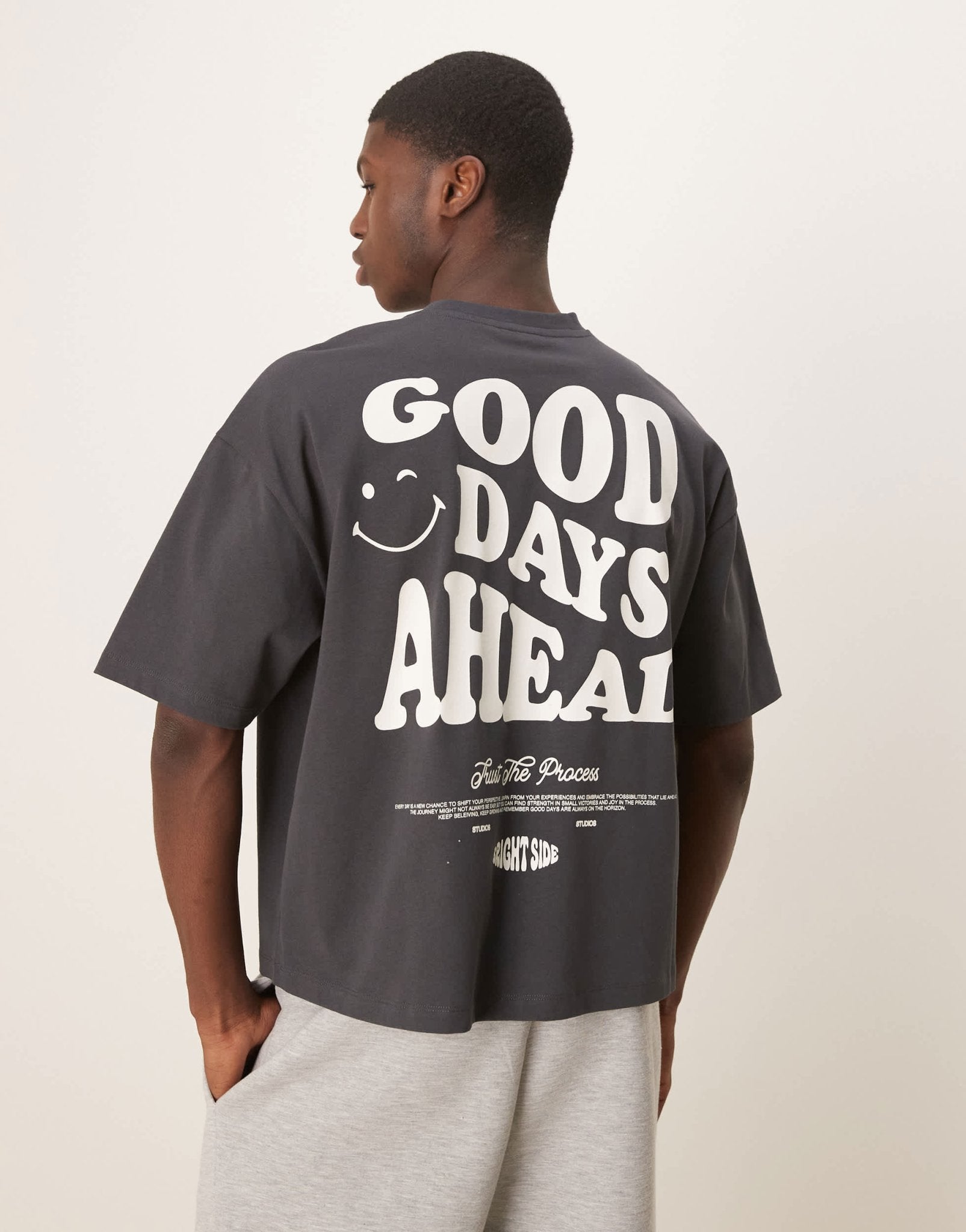 ASOS DESIGN oversize boxy t-shirt with Good Days Ahead graphic in grey - ASOS Sample Sale