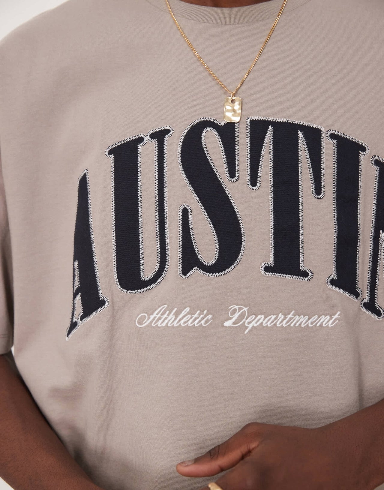 ASOS DESIGN oversized dropped shoulder t-shirt with city chest applique in brown - ASOS Sample Sale