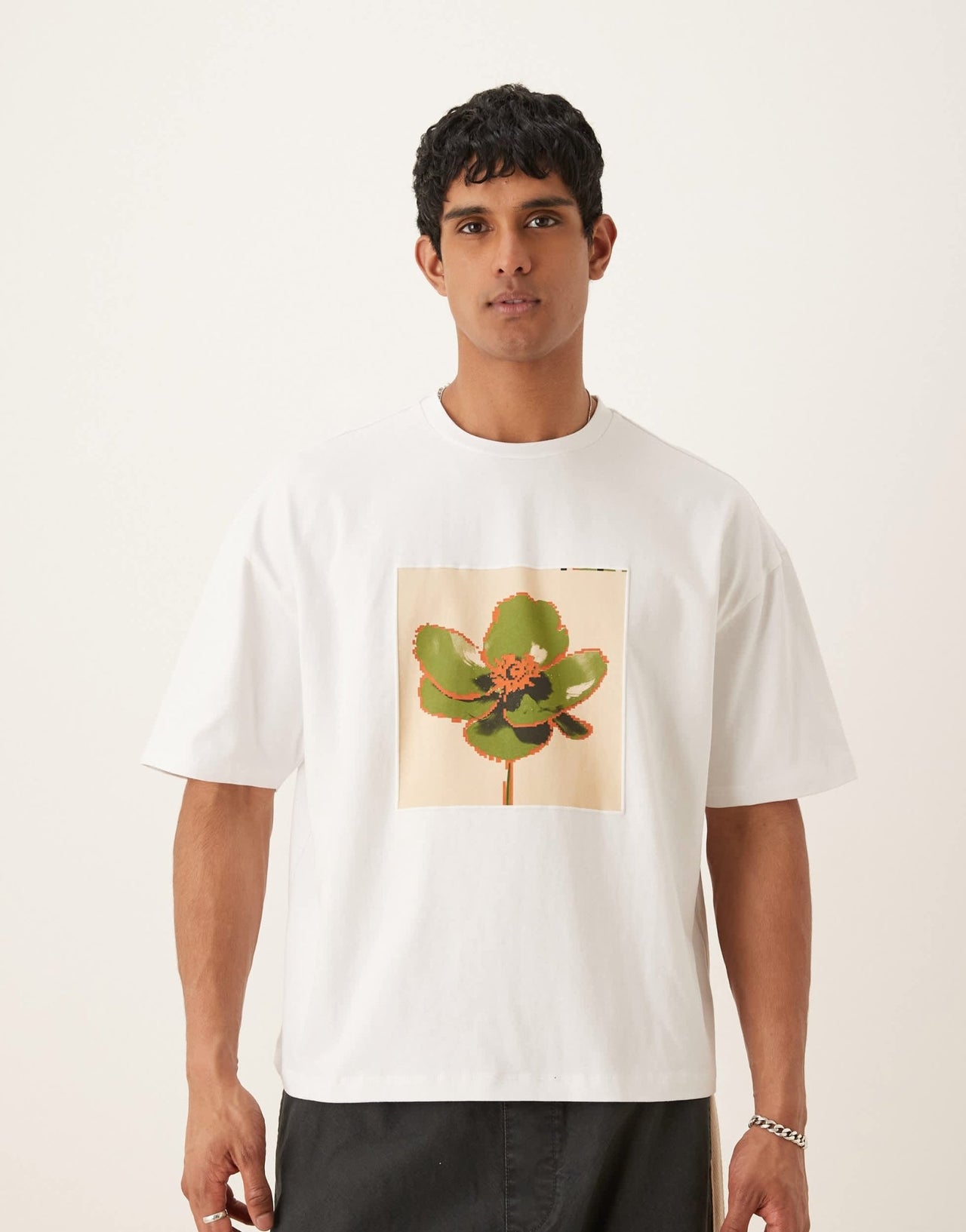 ASOS DESIGN oversized t-shirt with chest print in white - ASOS Sample Sale