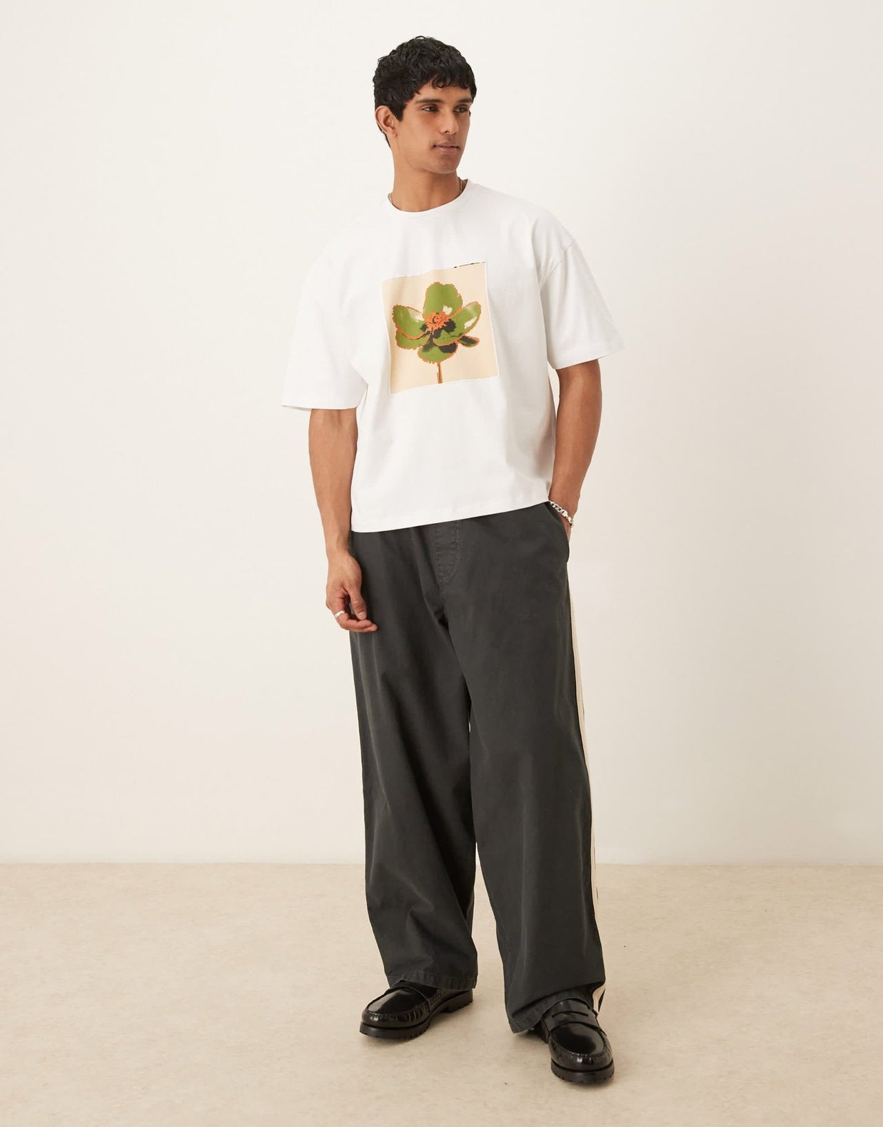 ASOS DESIGN oversized t-shirt with chest print in white - ASOS Sample Sale