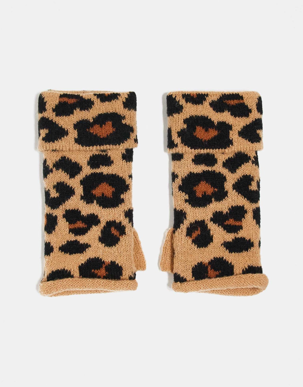 ASOS DESIGN palmwarmer in leopard design - ASOS Sample Sale