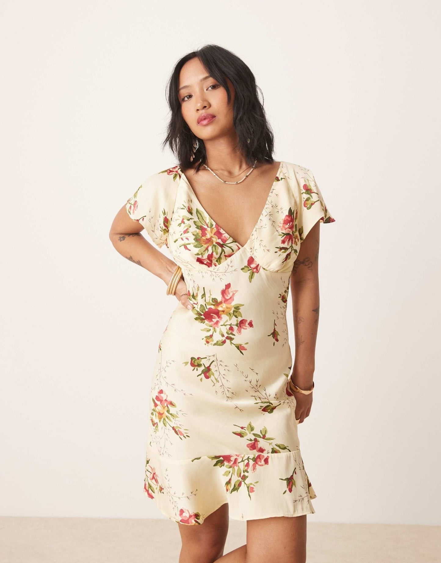 ASOS DESIGN Petite flutter sleeve mini dress in floral print - ASOS Sample Sale