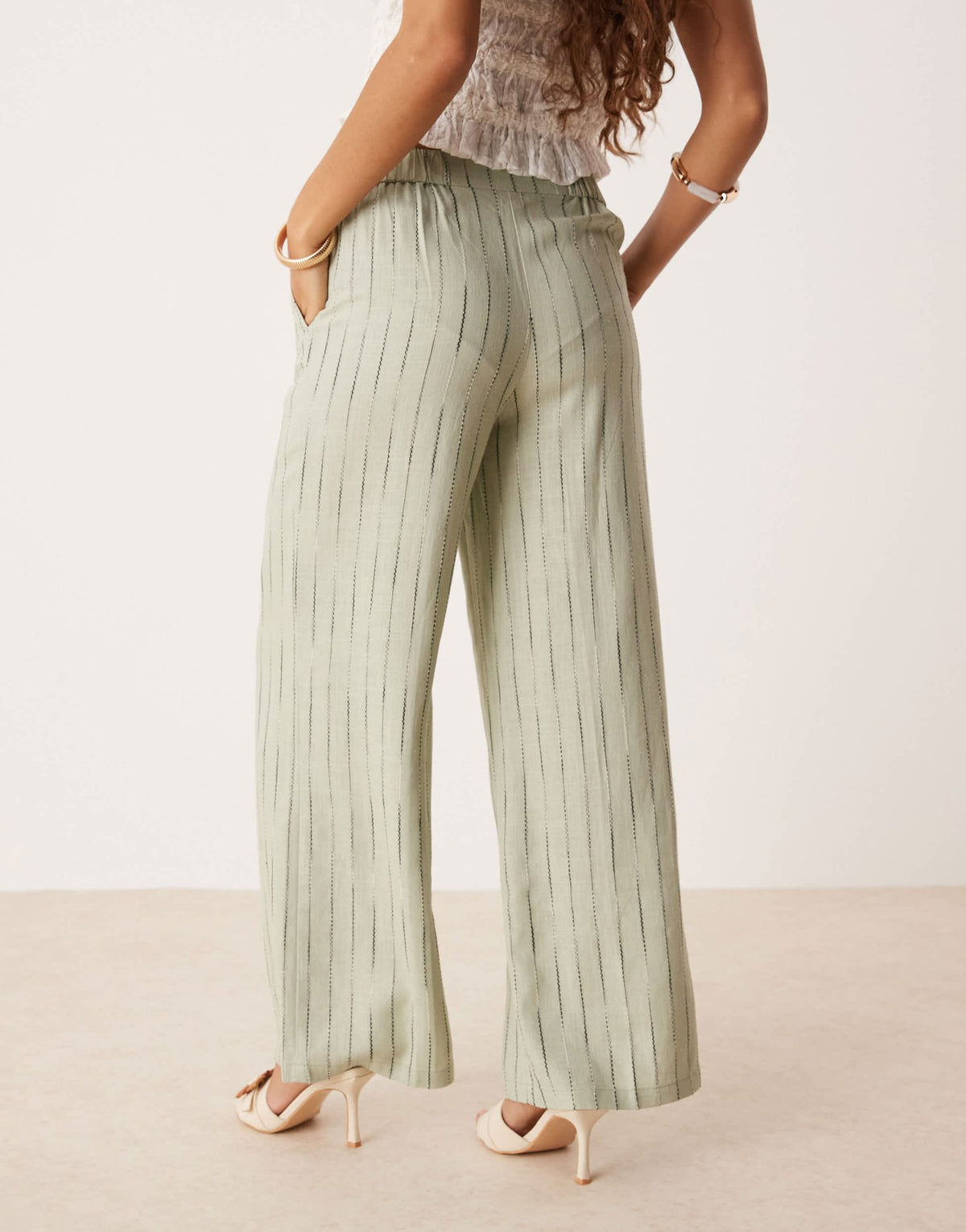 ASOS DESIGN Petite relaxed straight leg trousers with linen in sage squiggle stripe - ASOS Sample Sale