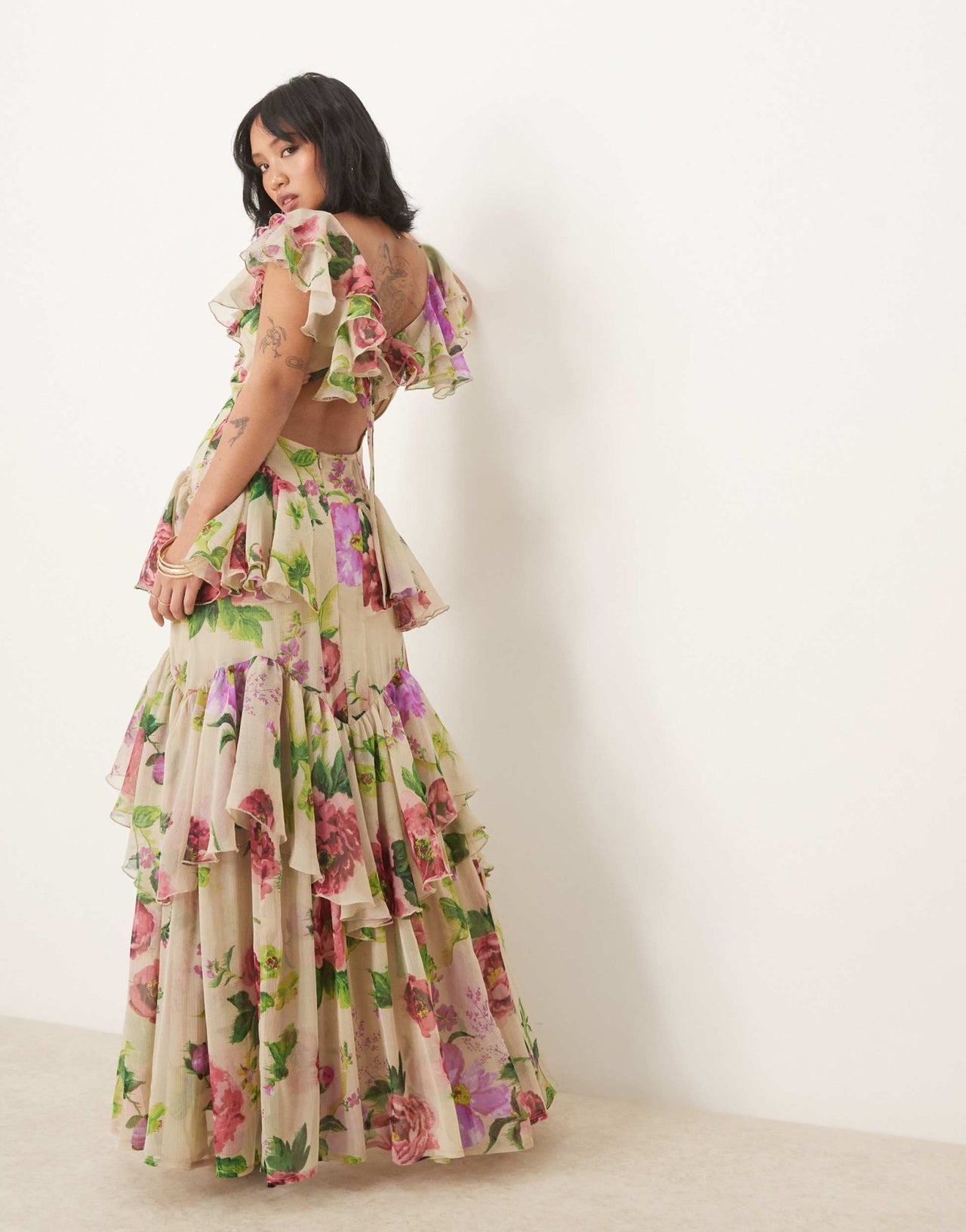 ASOS DESIGN Petite scoop neck flutter sleeve ruffle tiered midaxi dress in lilac floral print - ASOS Sample Sale
