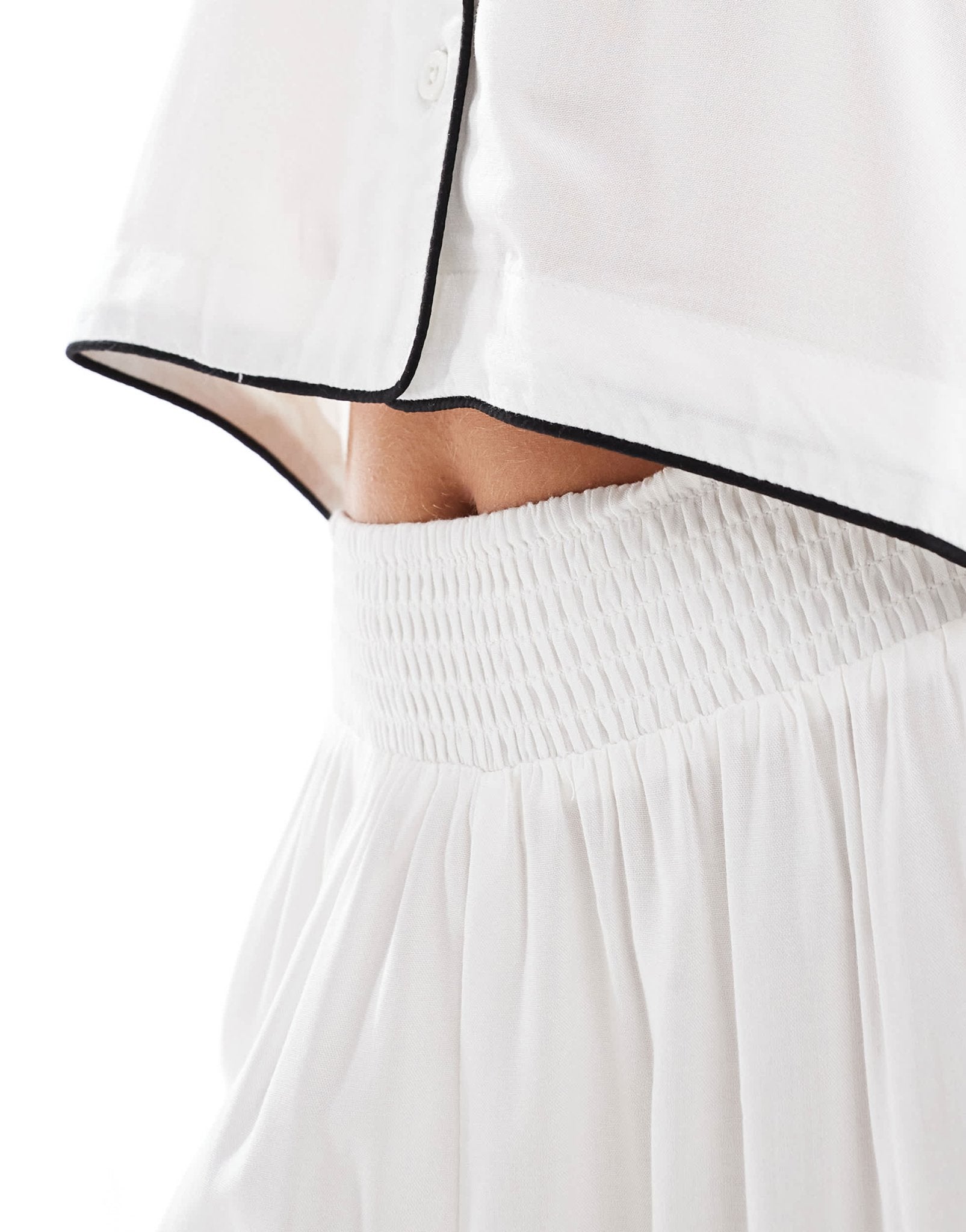 ASOS DESIGN Petite super soft slinky wide leg pyjama trouser in white with contrast binding - ASOS Sample Sale