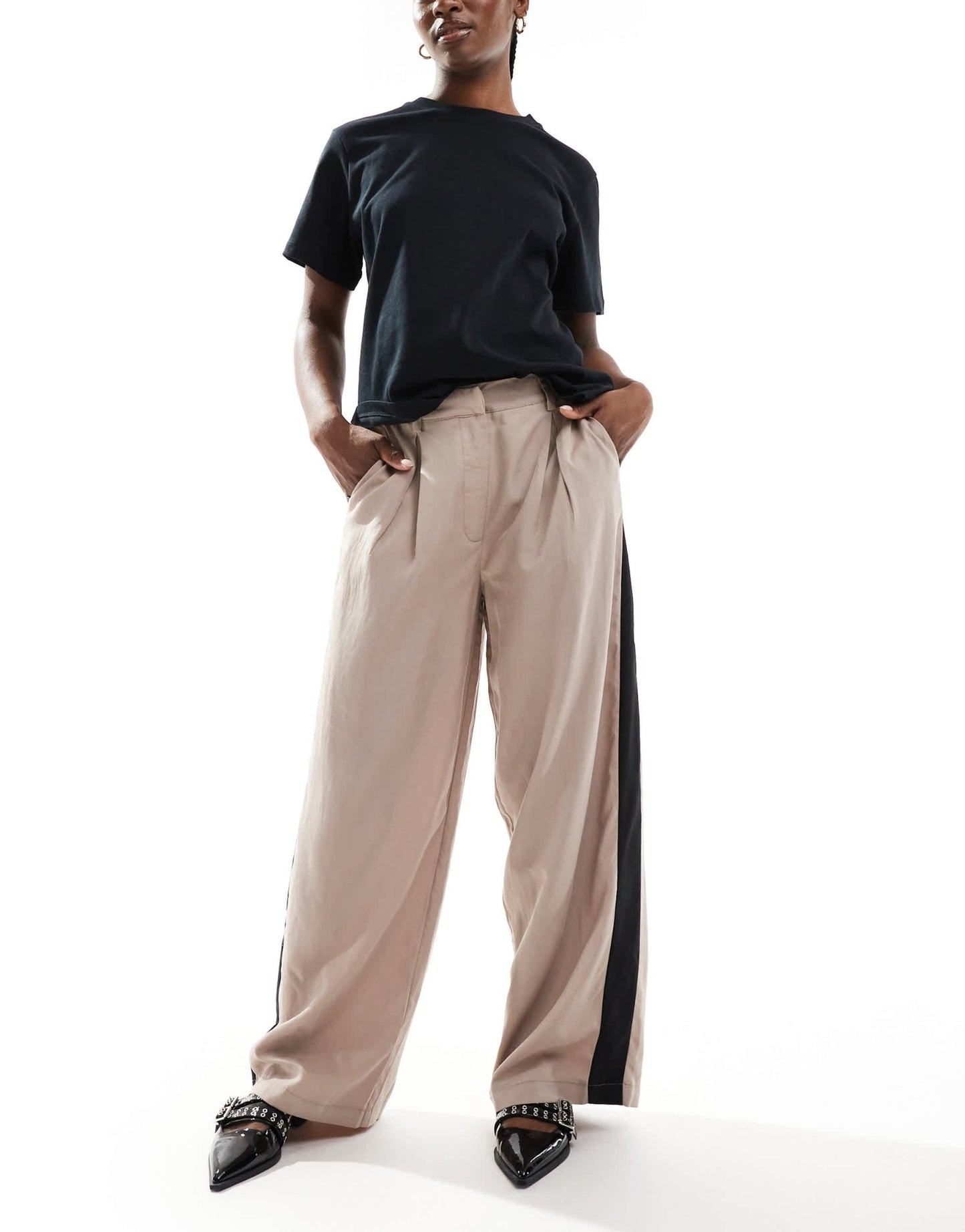 ASOS DESIGN pleat detail contrast panel trouser in mocha - ASOS Sample Sale