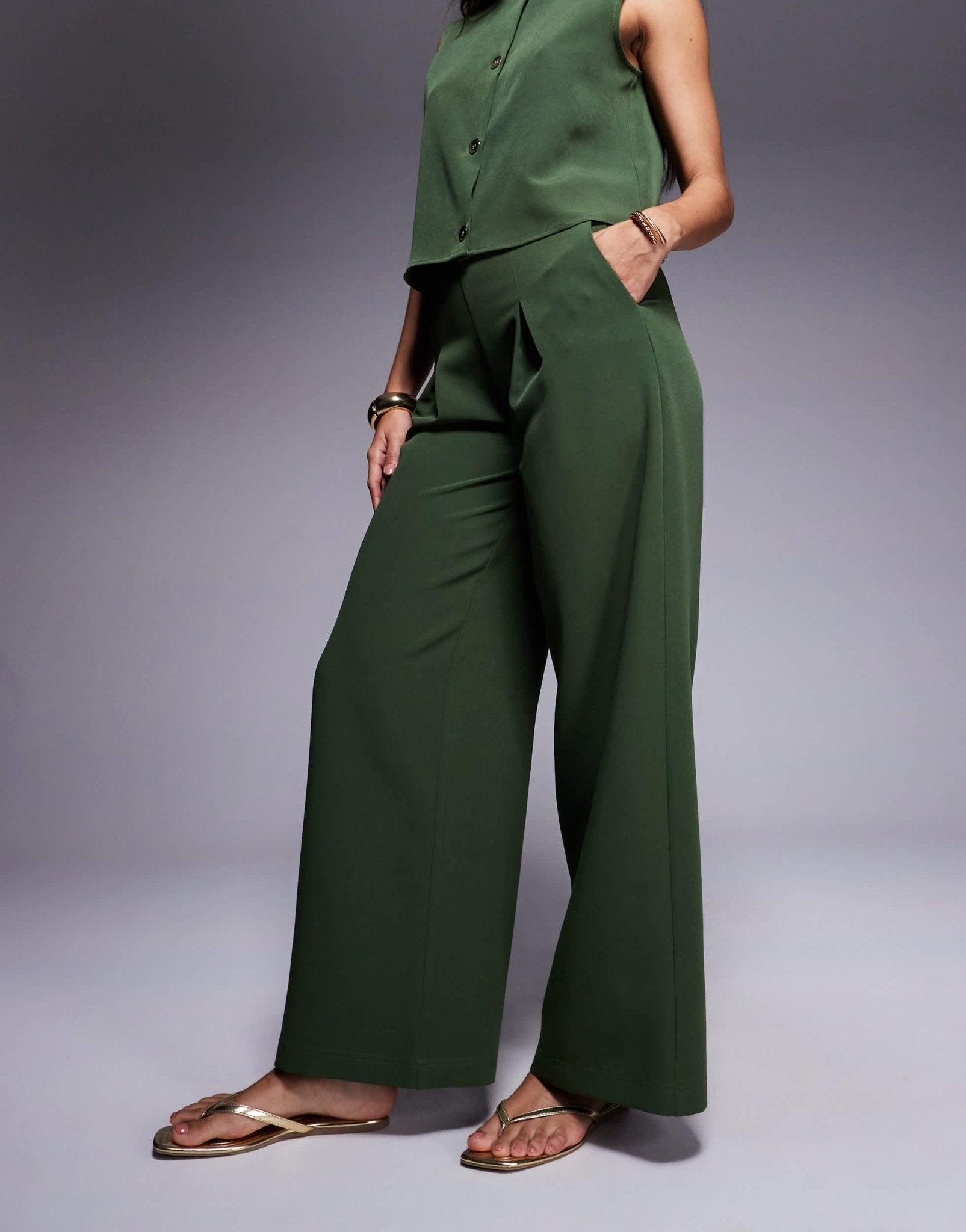 ASOS DESIGN pleat front wide leg co - ord trouser in khaki - ASOS Sample Sale
